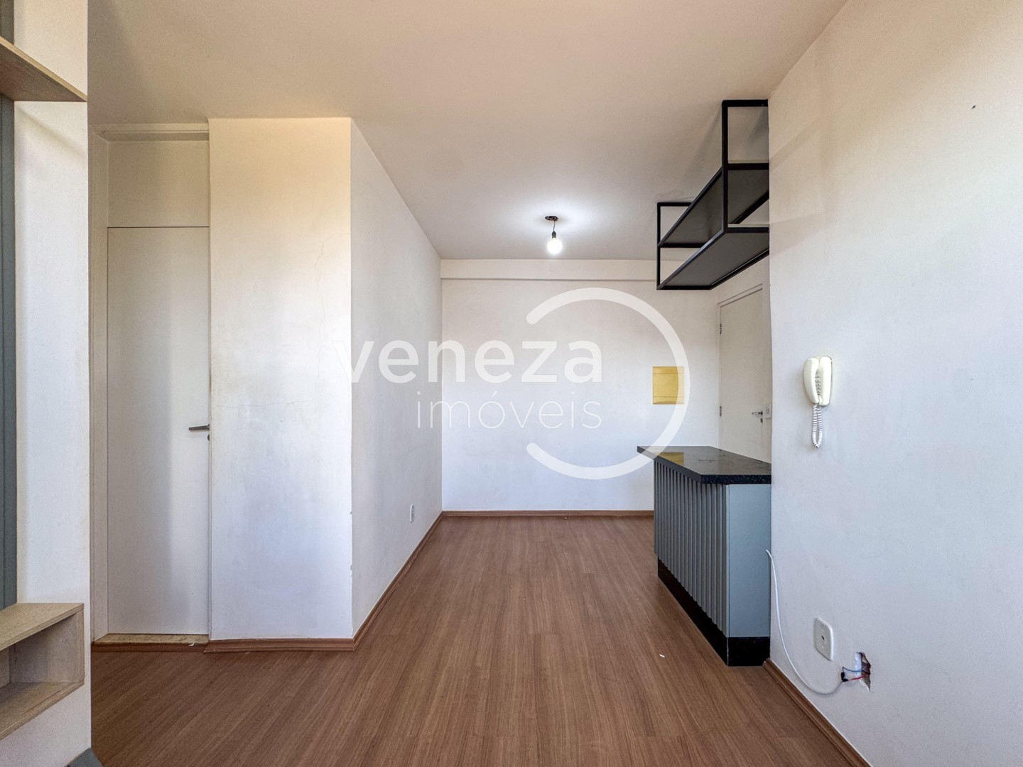 Apartamento para locação no bairro Jardim Joquei Club de Londrina - Foto 8