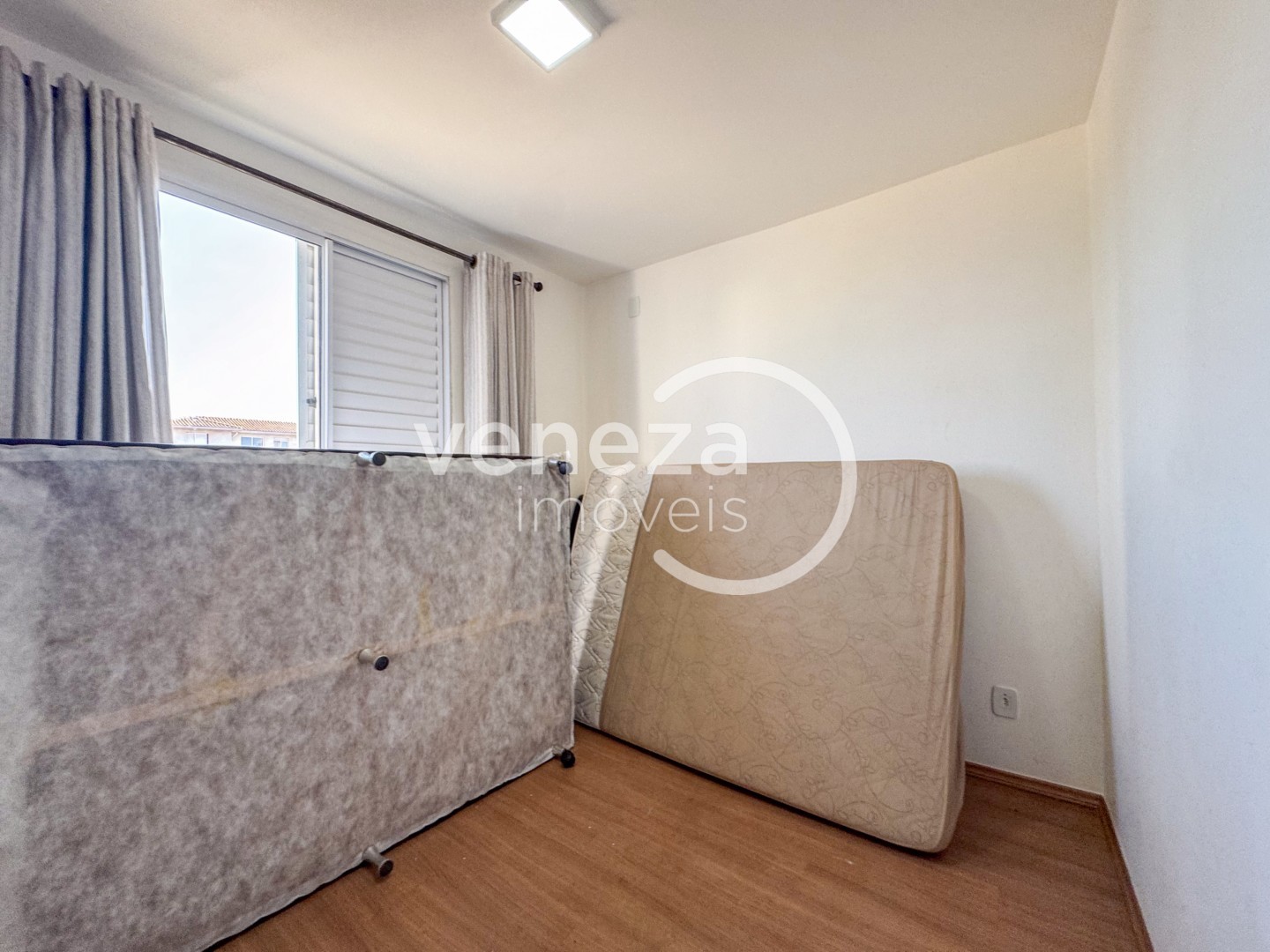 Apartamento para locação no bairro Jardim Joquei Club de Londrina - Foto 10