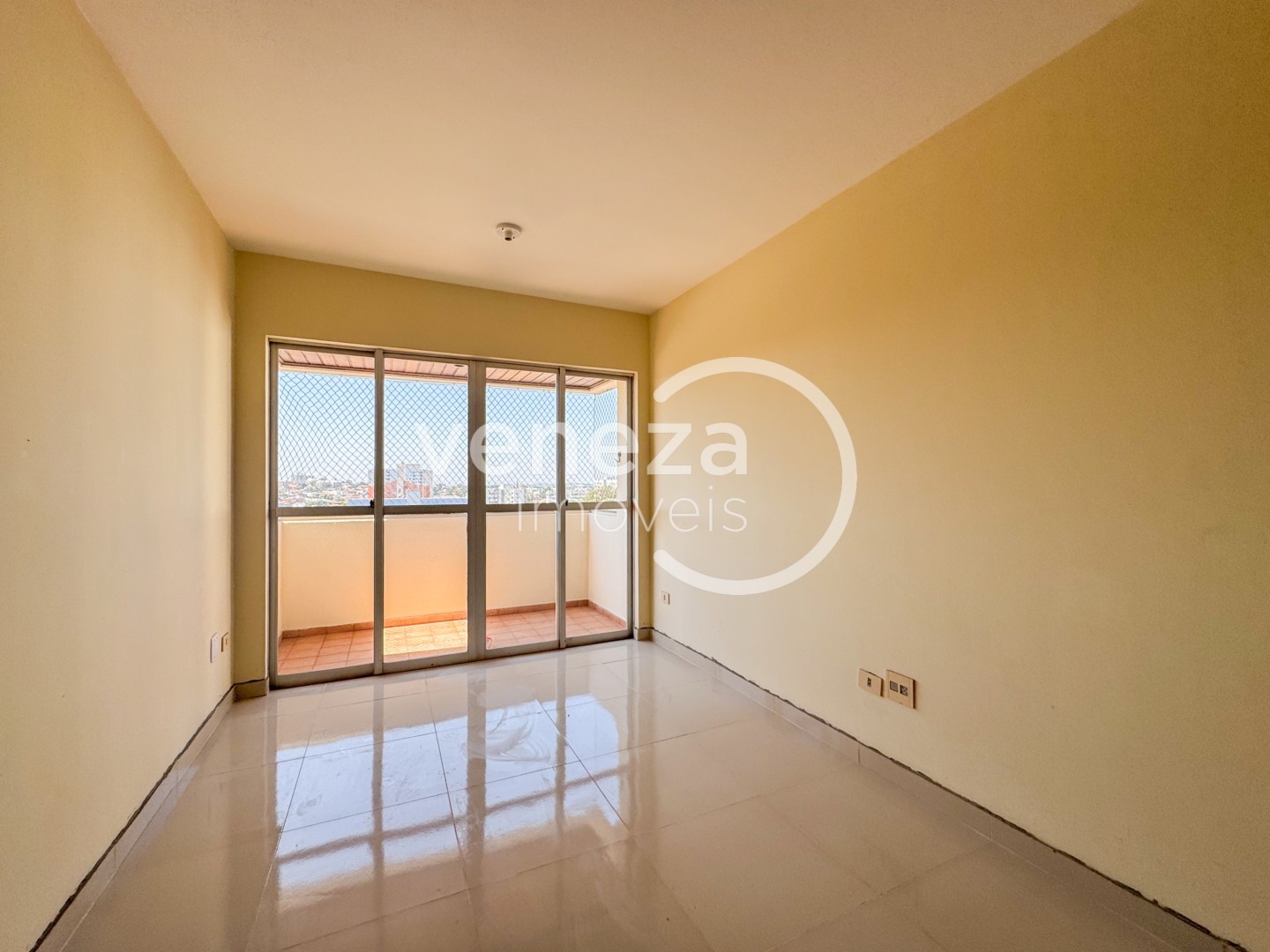 Apartamento para locação no bairro Jardim America de Londrina - Foto 4