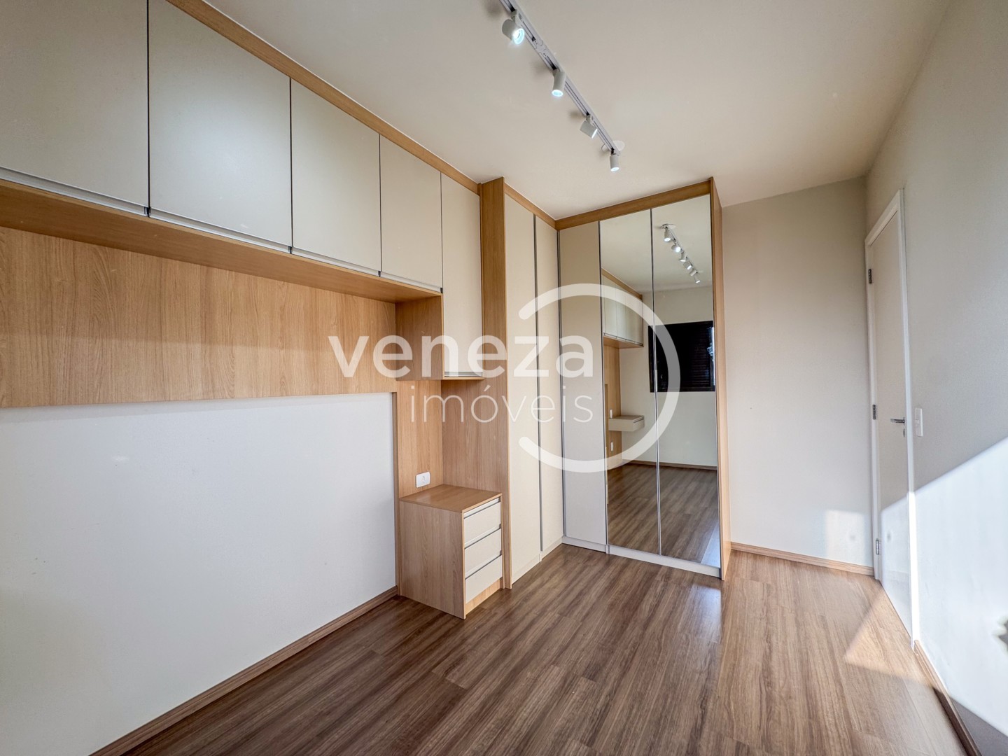 Apartamento para locação no bairro Centro de Londrina - Foto 20