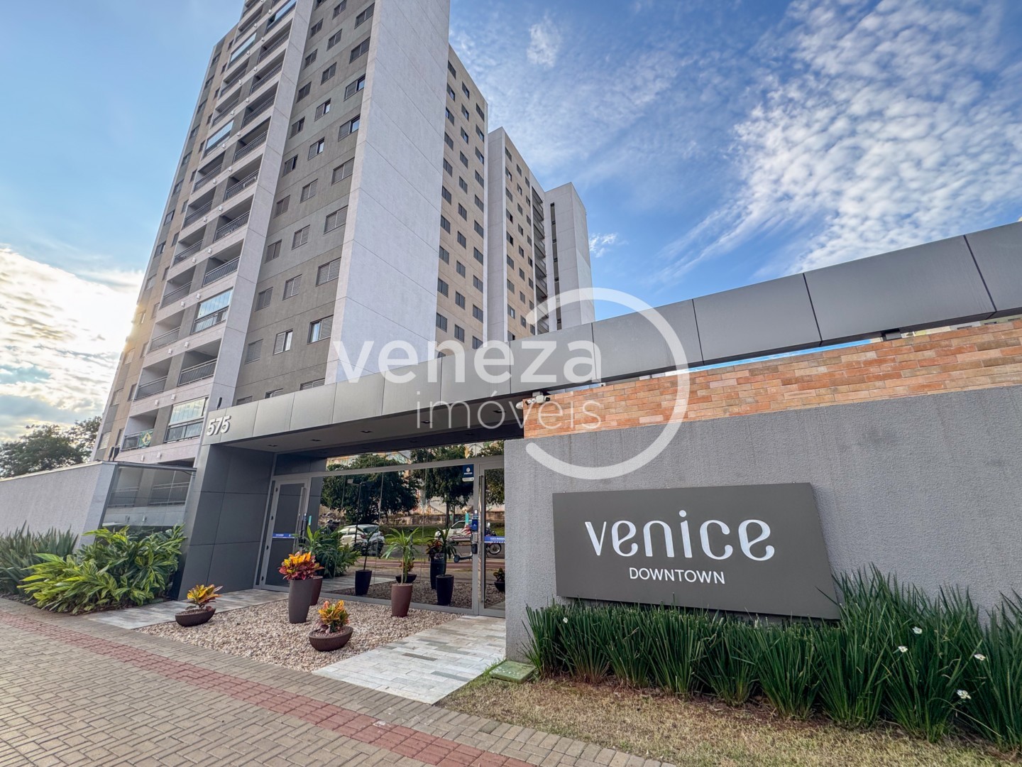Apartamento para locacao no Centro em Londrina com 70m² por R$ 2.900  - Foto 1