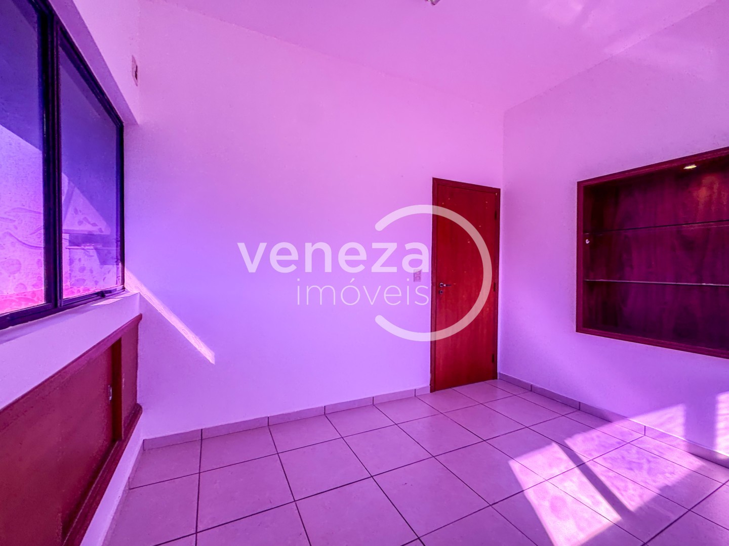 Sala para venda no bairro Centro de Londrina - Foto 18