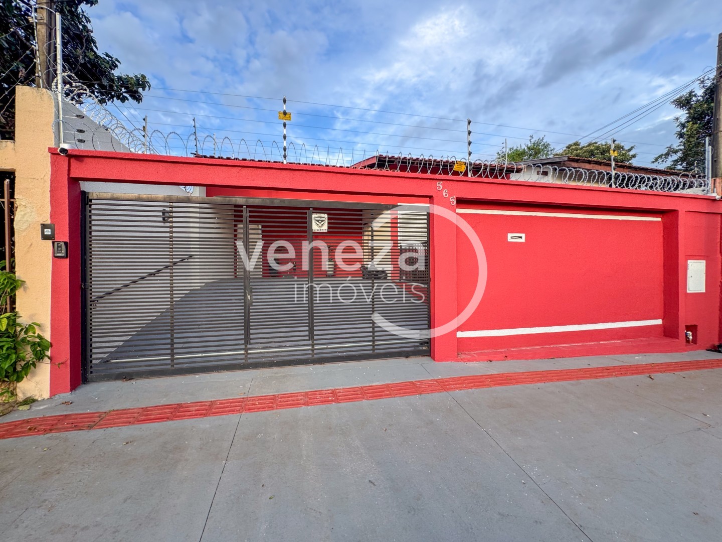 Casa Residencial para locacao no California em Londrina com 172,43m² por R$ 3.200