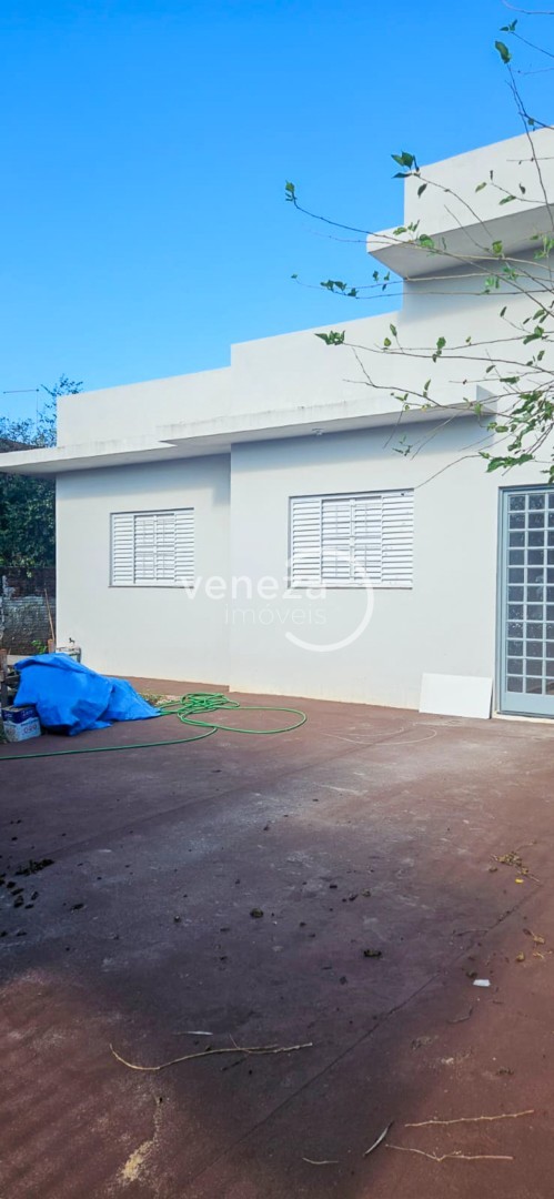 Casa Residencial para locacao no Jardim Guararapes em Londrina com 70m² por R$ 2.200