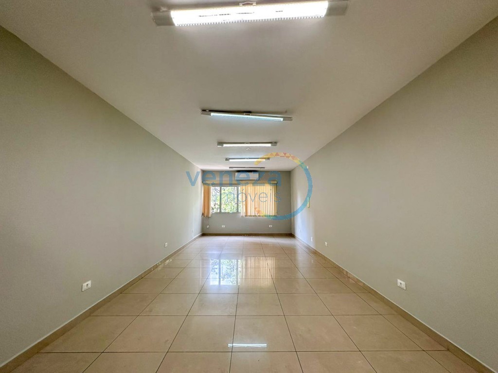 Sala para locacao no Centro em Londrina com 55m² por R$
                                                                                                                                                                                            950,00                                                                                            