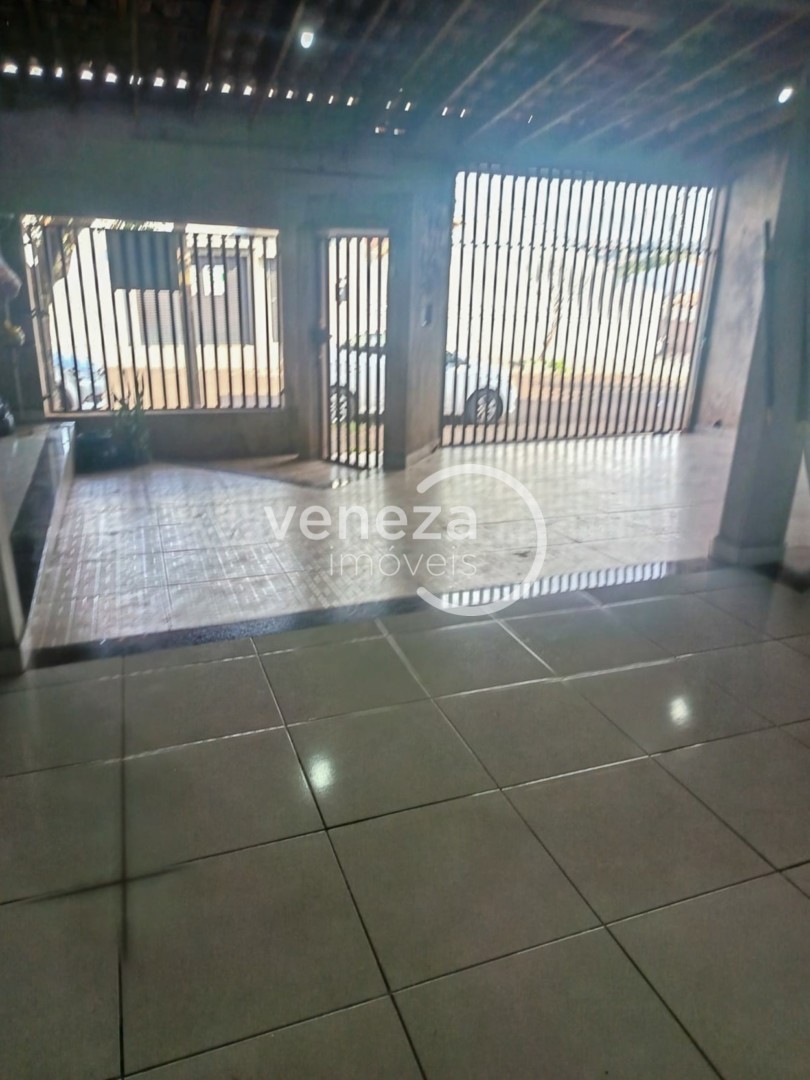 Casa Residencial para venda no bairro Jardim Lago Norte de Londrina - Foto 8