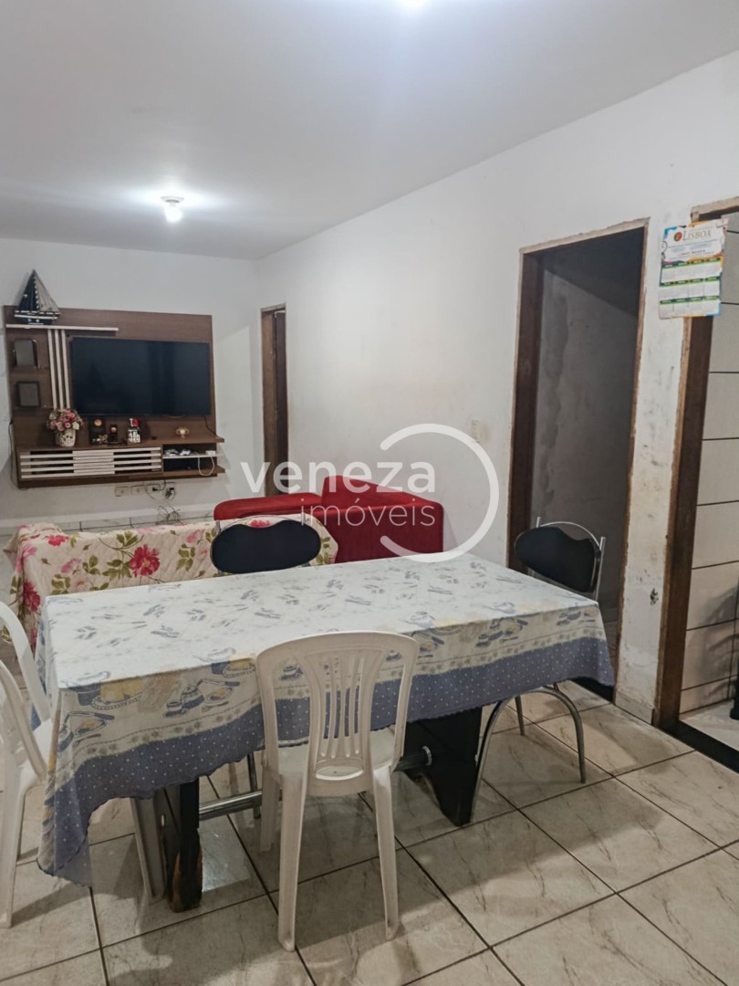 Casa Residencial para venda no Jardim Lago Norte em Londrina com 200m² por R$ 360.000
