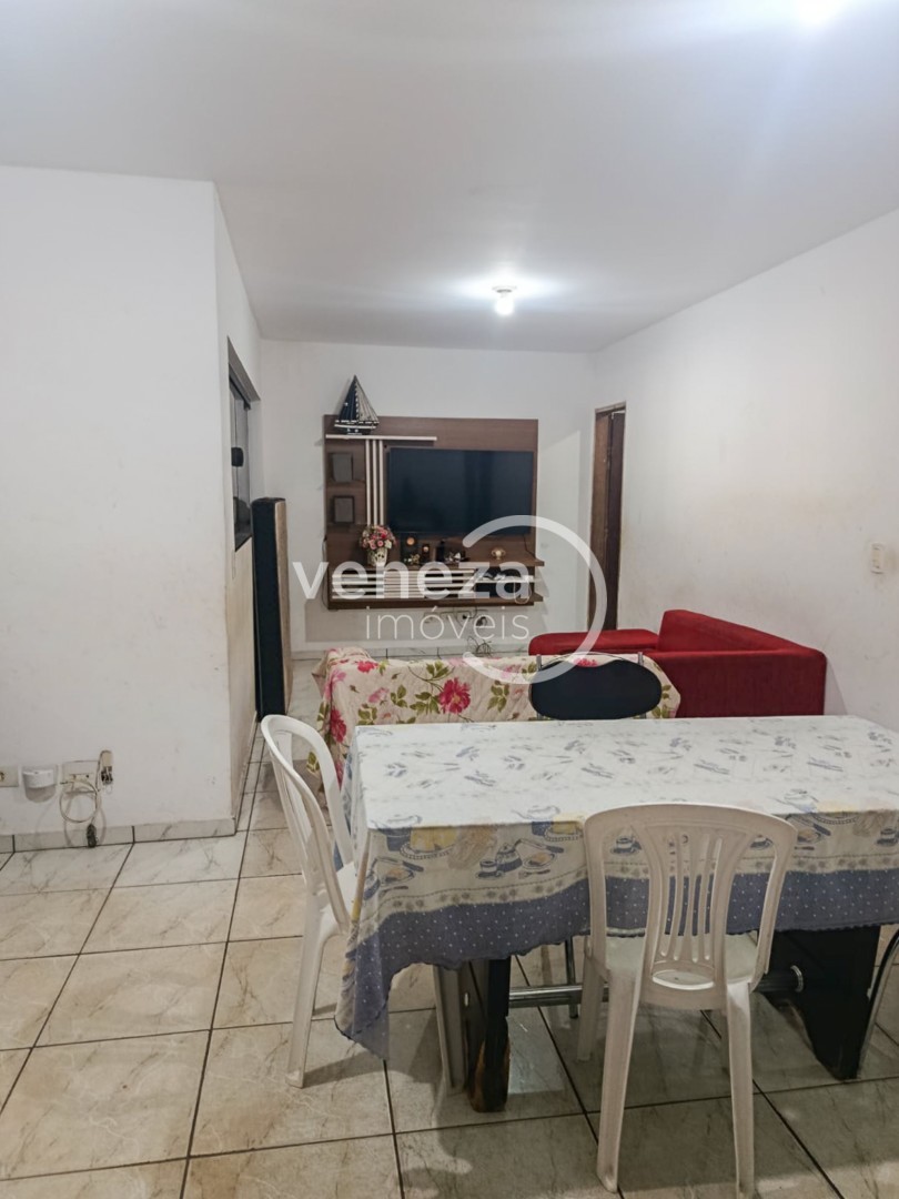 Casa Residencial para venda no Jardim Lago Norte em Londrina com 200m² por R$ 360.000