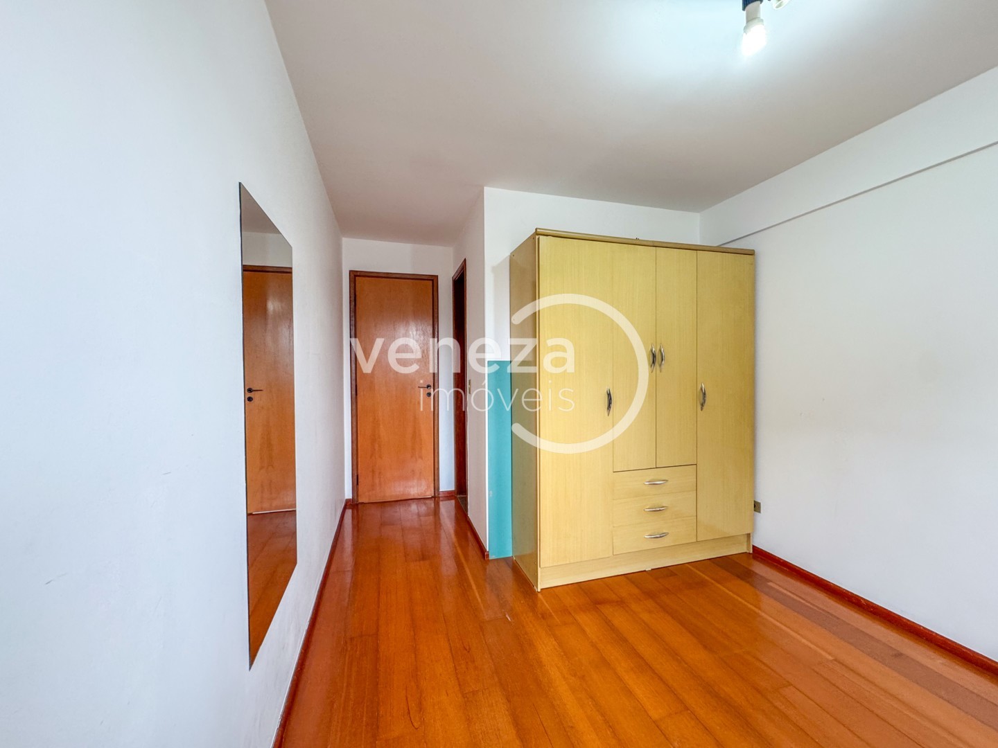 Apartamento para locação no bairro Vila Larsen 1 de Londrina - Foto 13