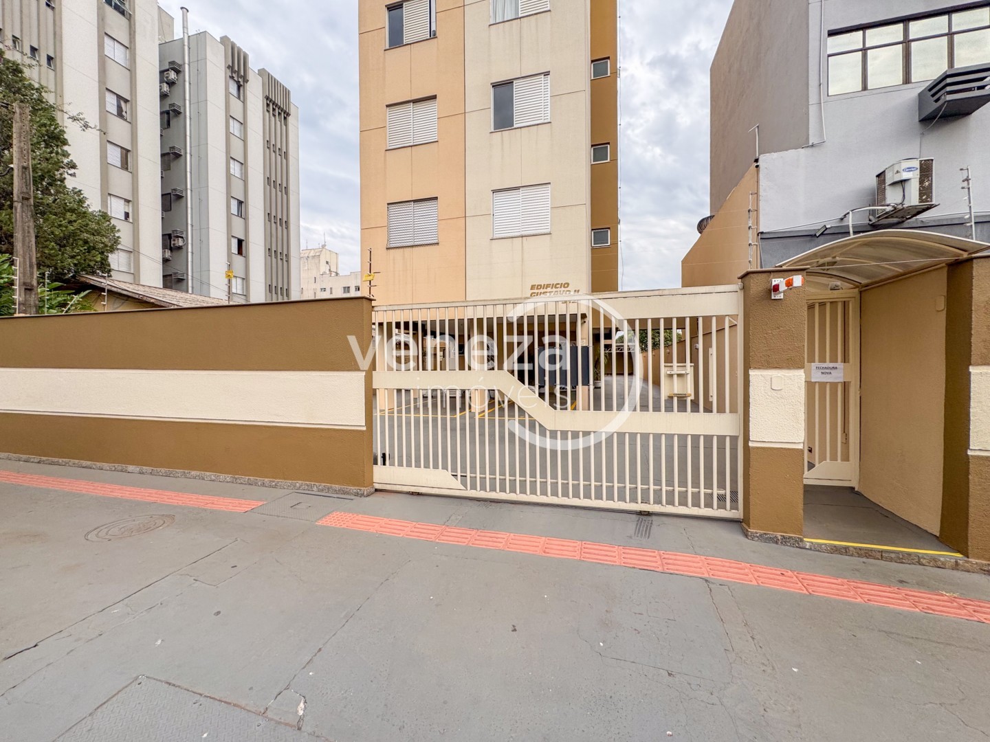 Apartamento para alugar em Vila Larsen 1, Londrina — Portal Chave Fácil