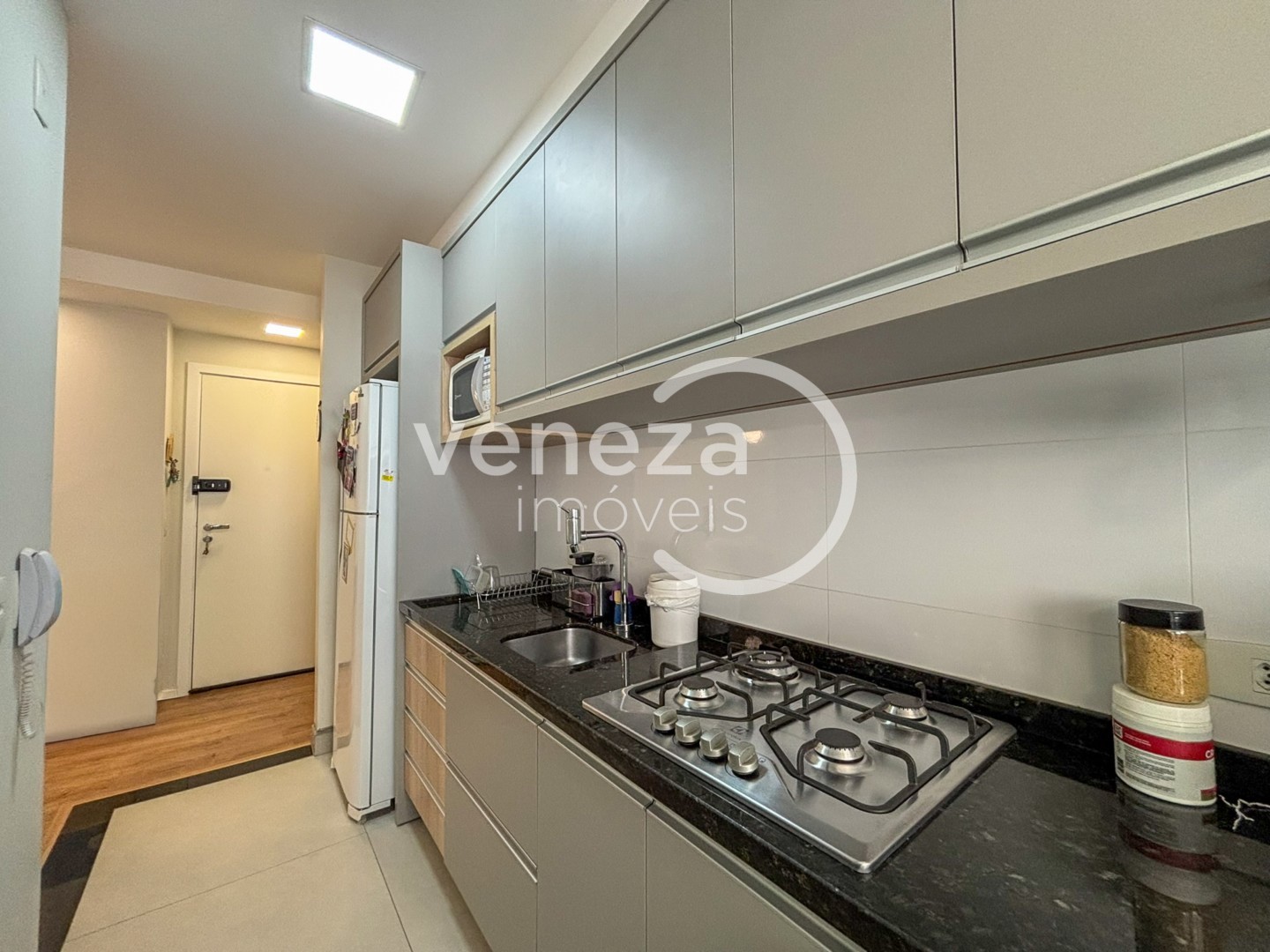 Apartamento para venda no bairro Jardim Presidente de Londrina - Foto 17