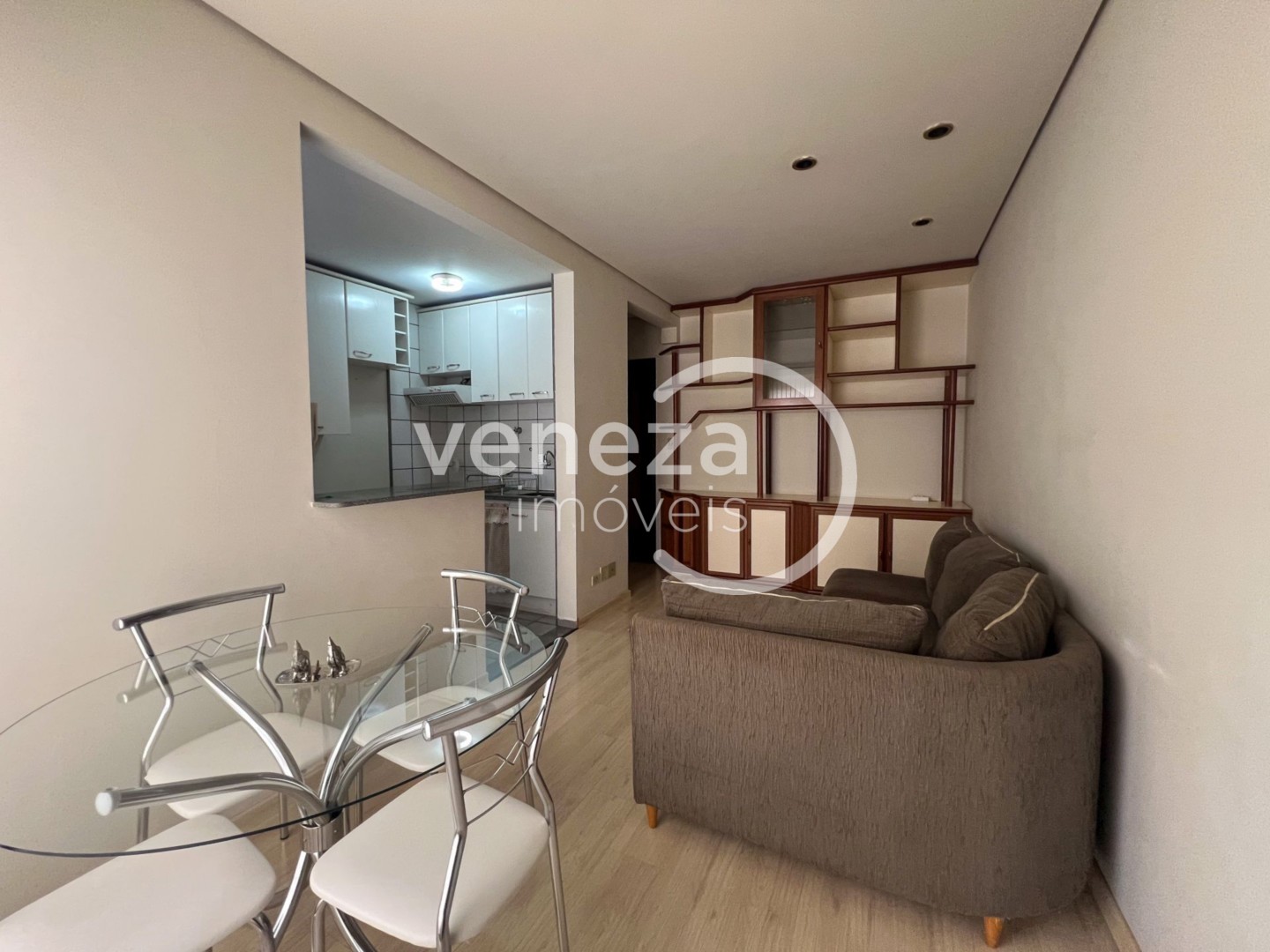 Apartamento para venda no bairro Centro de Londrina - Foto 3