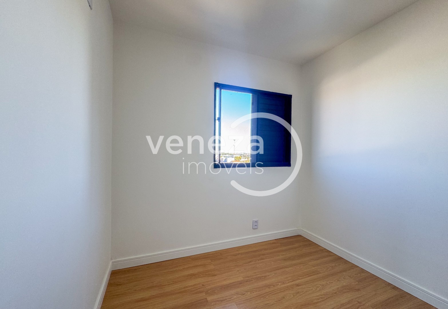 Apartamento para locação no bairro Pacaembu de Londrina - Foto 13