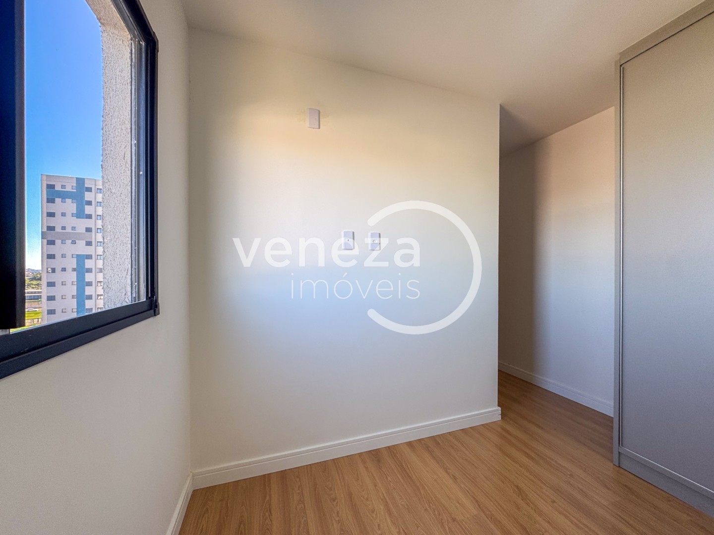 Apartamento para locação no bairro Pacaembu de Londrina - Foto 10