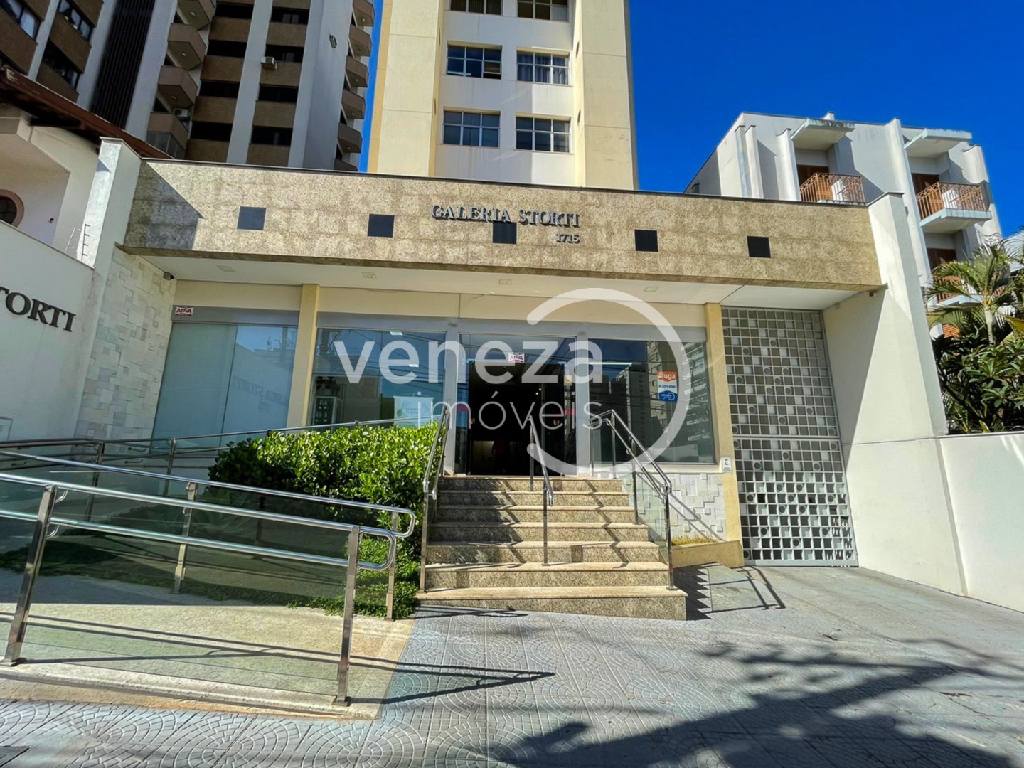 Ponto Comercial/Loja à venda em Centro, Londrina — Portal Chave Fácil