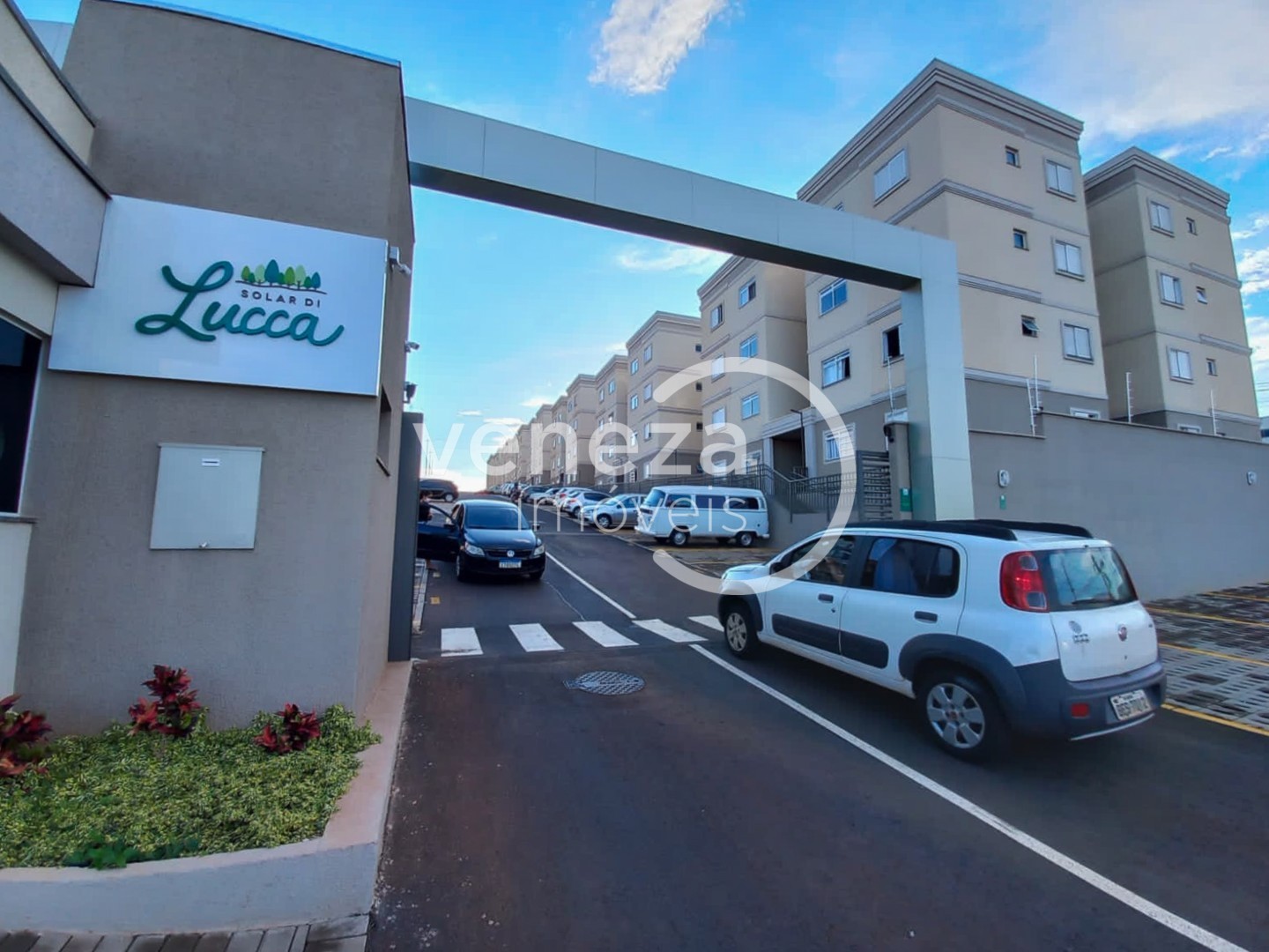 Apartamento para locacao no Colinas em Londrina com 50m² por R$ 1.250