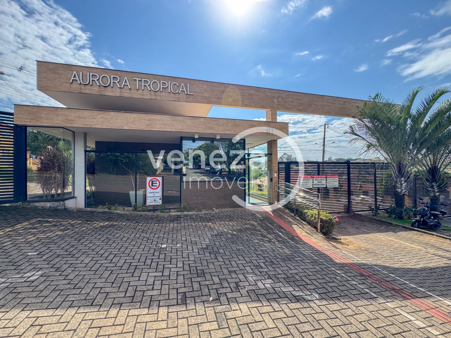 Casa Residencial para venda no Jardim Tokio em Londrina com 60m² por R$ 230.000