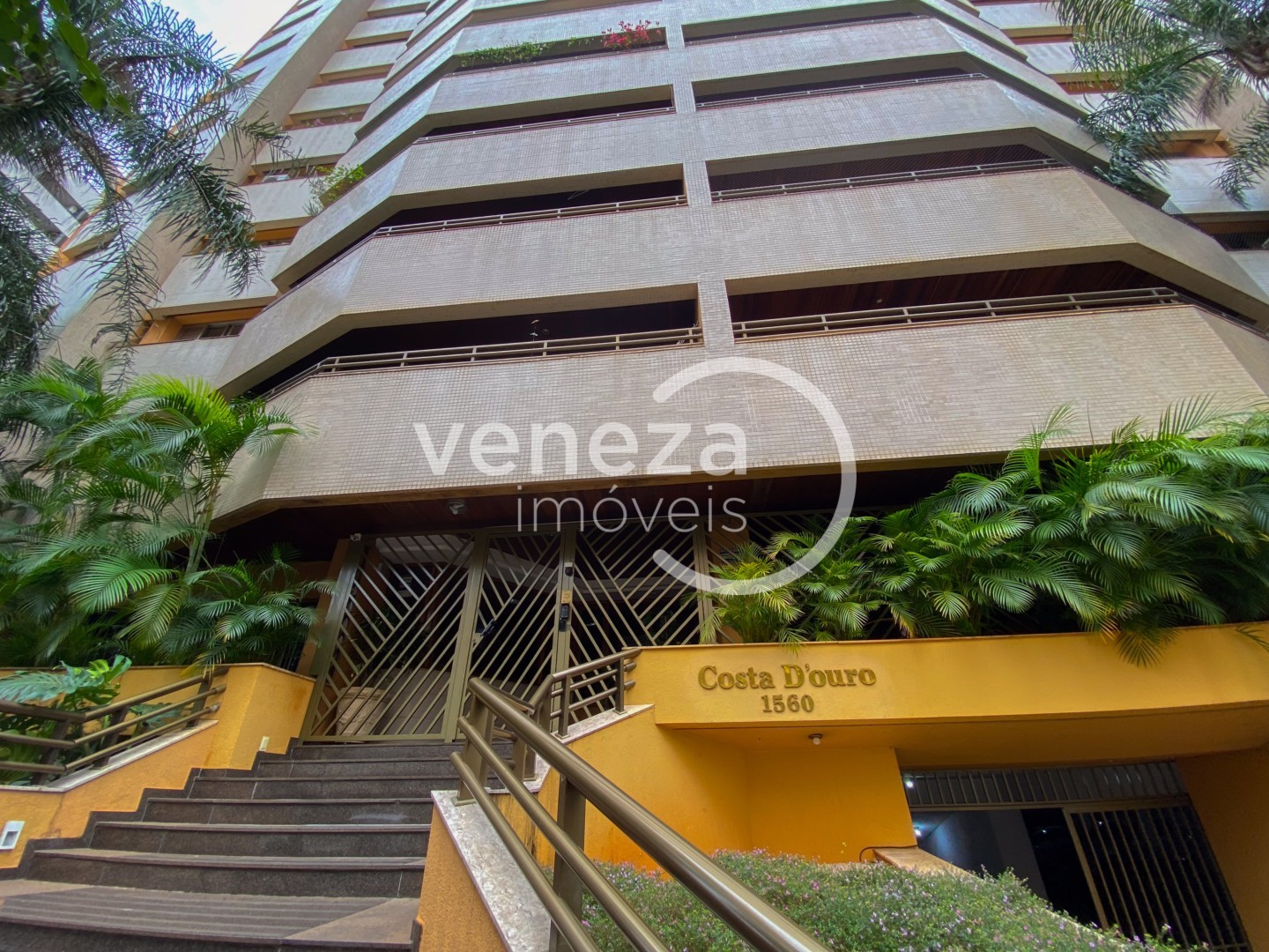 Apartamento para venda no Centro em Londrina com 259m² por R$ 1.200.000 - Foto 1