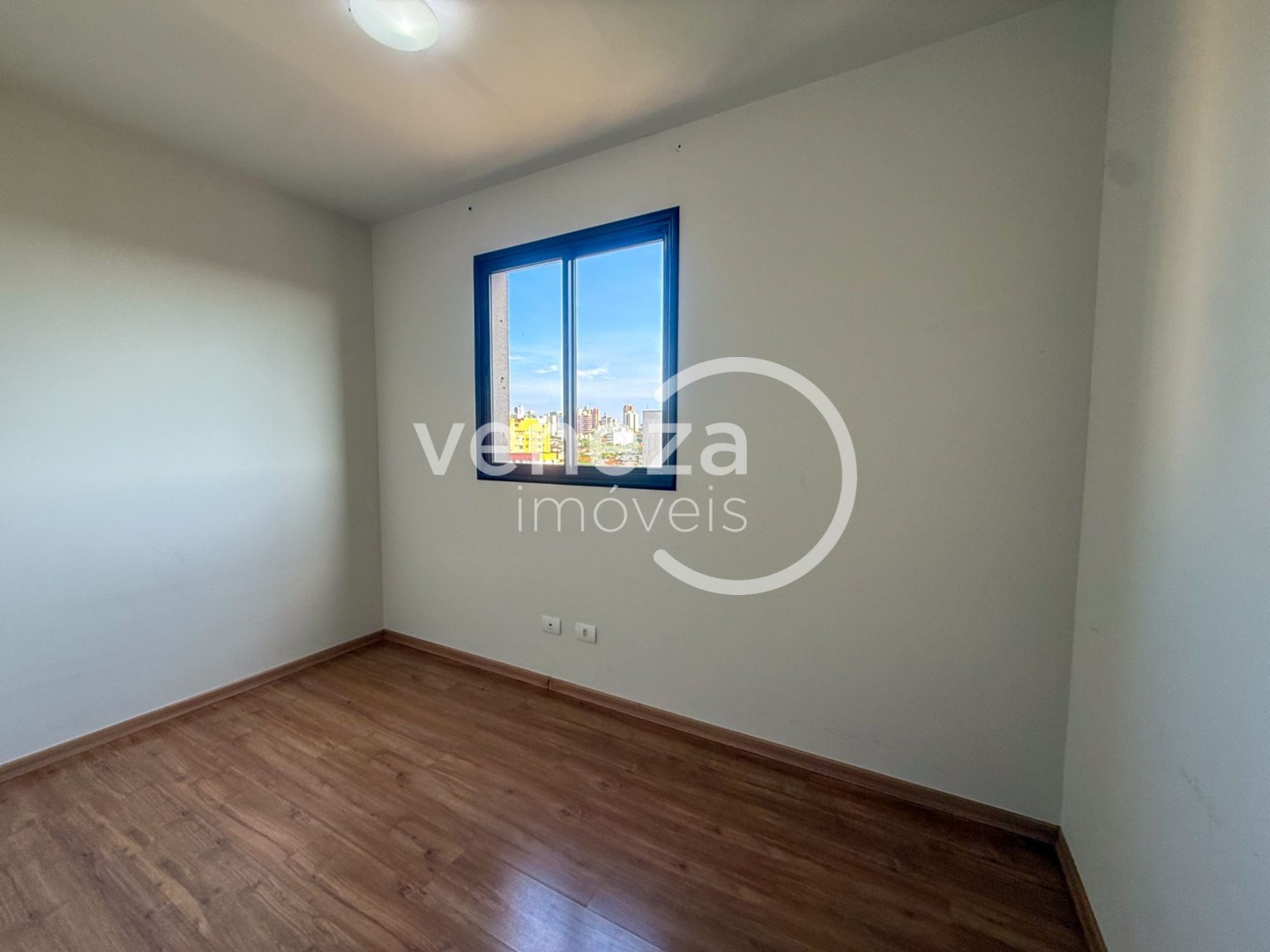 Apartamento para venda no bairro Vila Brasil de Londrina - Foto 6