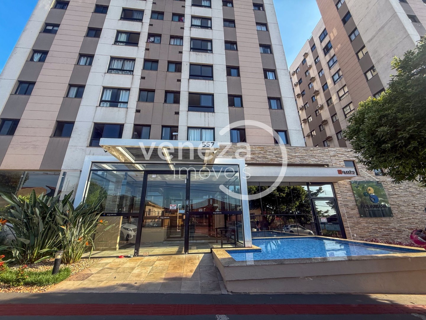 Apartamento para venda no Vila Brasil em Londrina com 117,73m² por R$ 430.000  - Foto 1