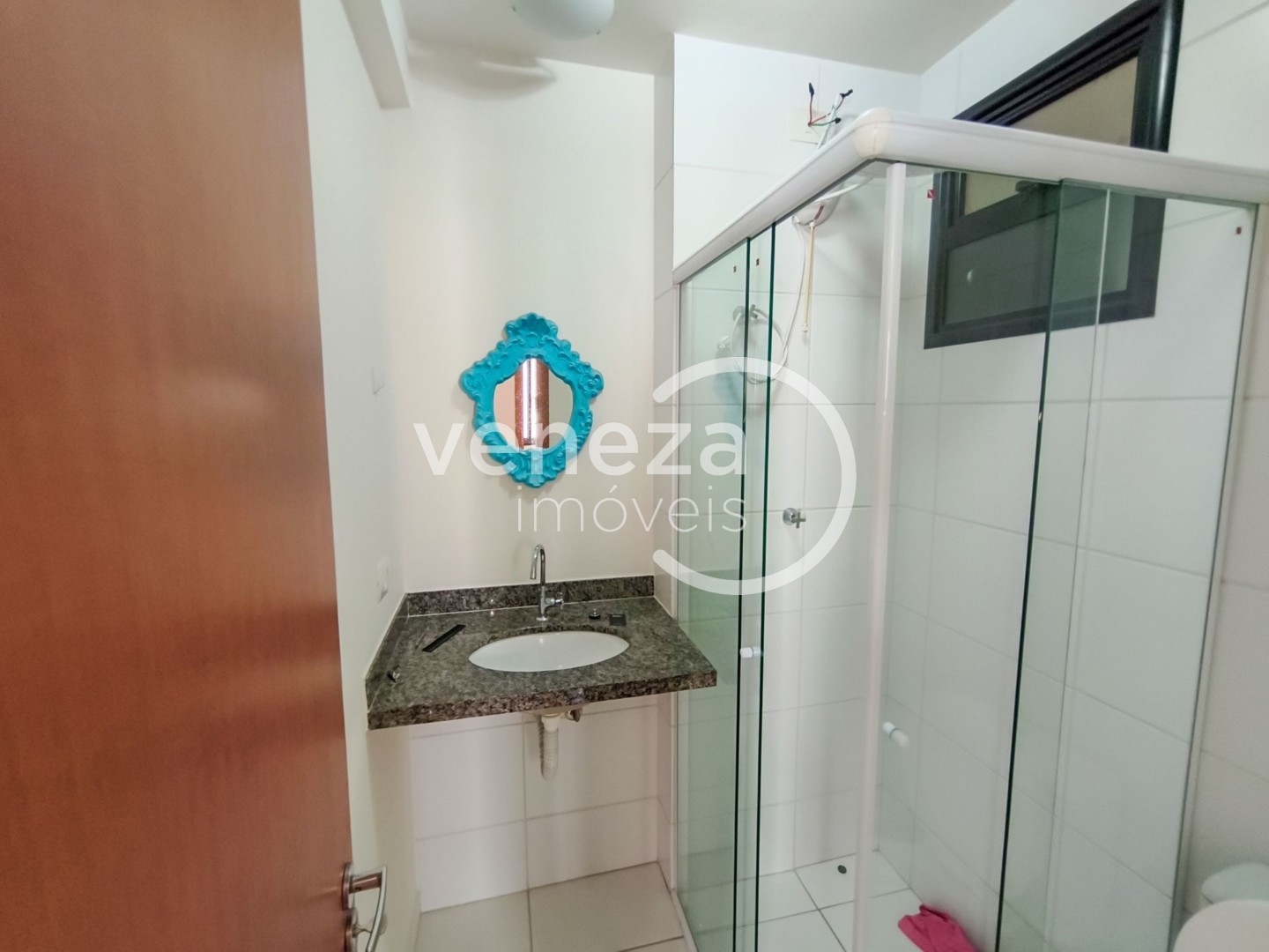 Apartamento para venda no bairro Vila Brasil de Londrina - Foto 5