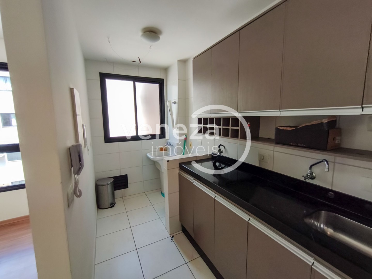 Apartamento para venda no bairro Vila Brasil de Londrina - Foto 10