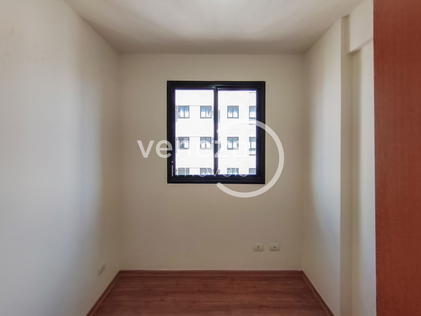 Apartamento para venda no bairro Vila Brasil de Londrina - Foto 6