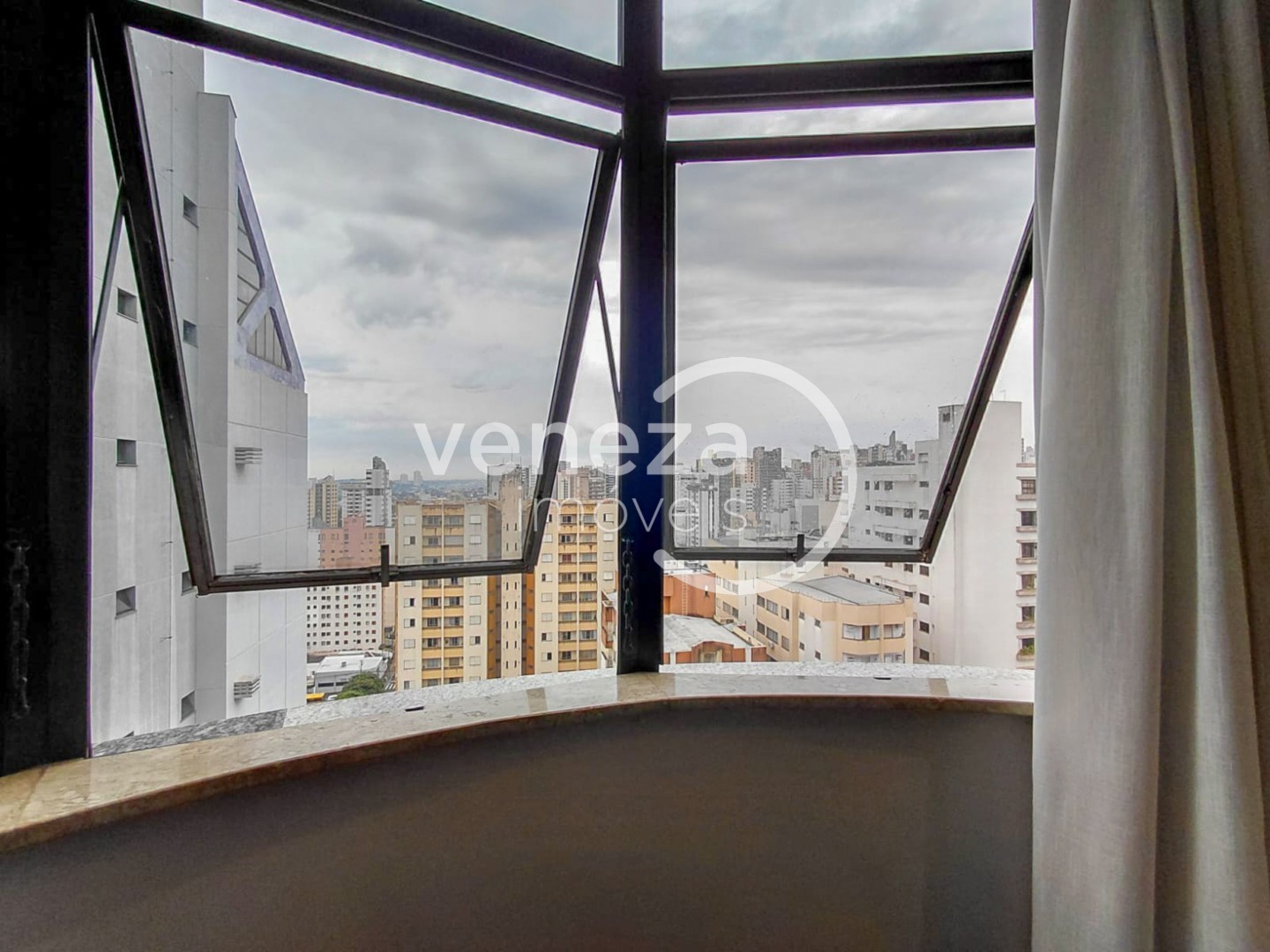 Apartamento à venda em Centro, Londrina — Portal Chave Fácil