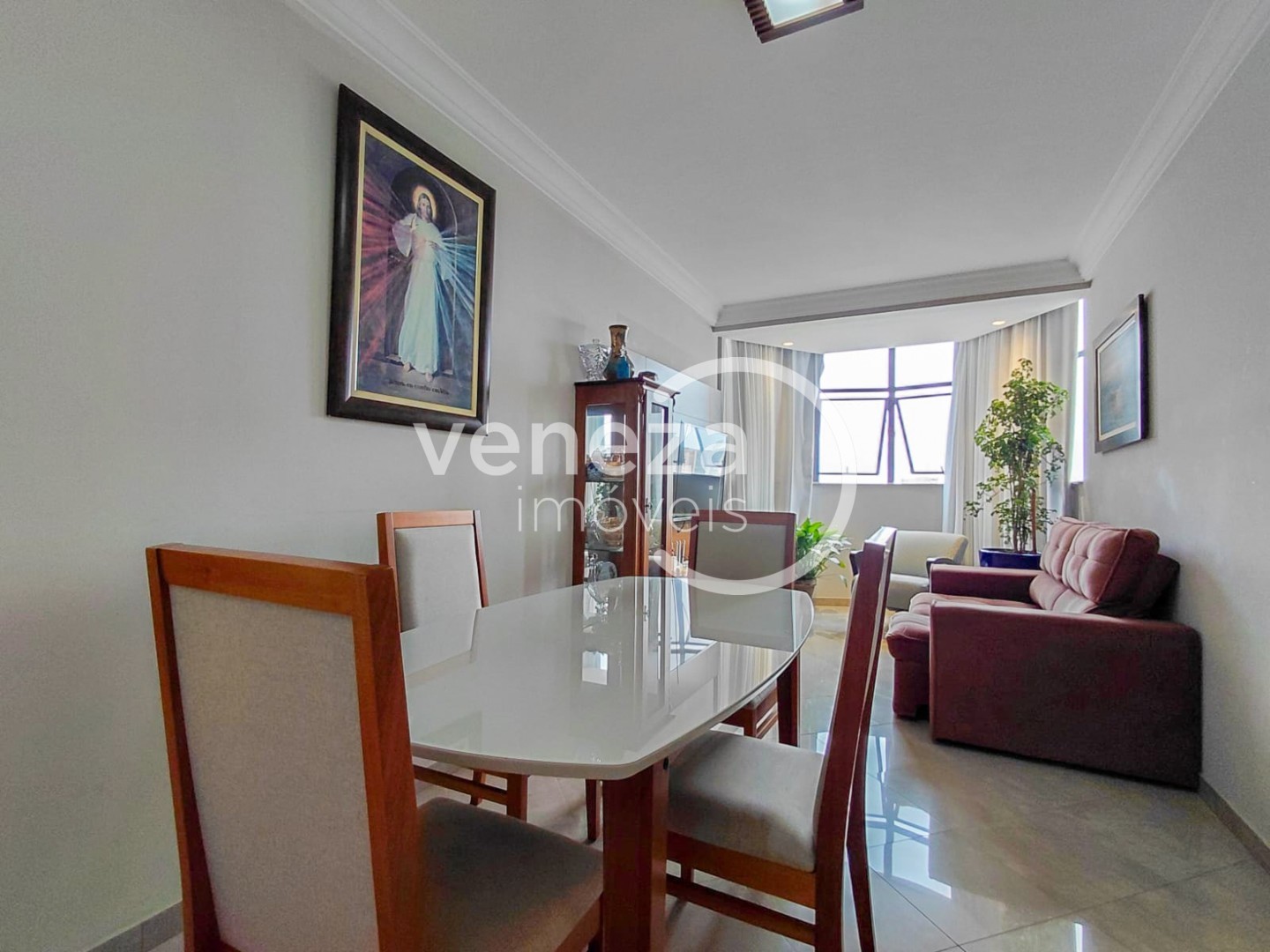 Apartamento à venda em Centro, Londrina — Portal Chave Fácil