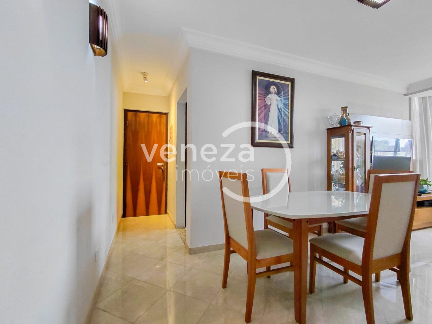 Apartamento à venda em Centro, Londrina — Portal Chave Fácil