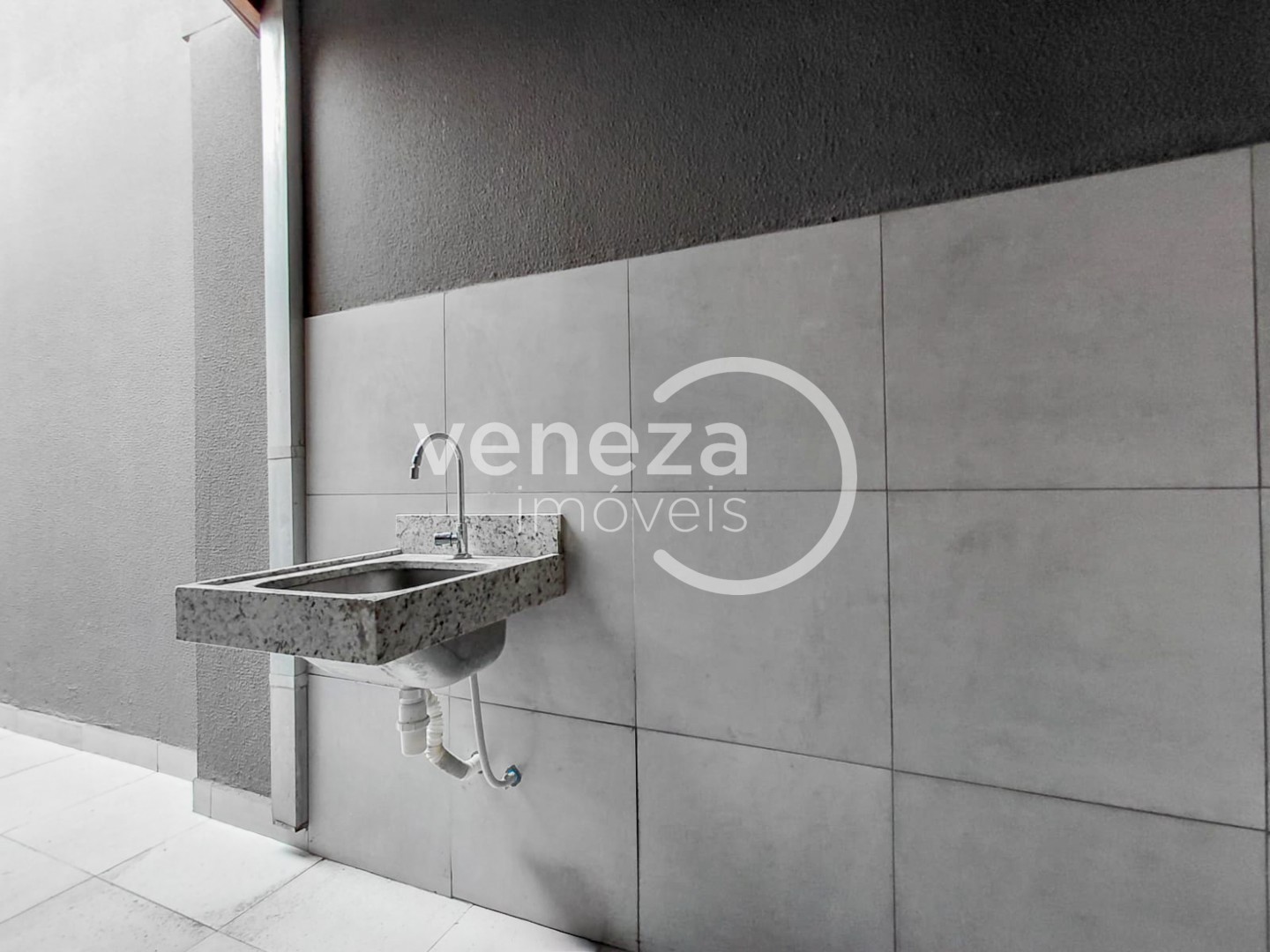 Casa Residencial para venda no bairro Columbia de Londrina - Foto 11