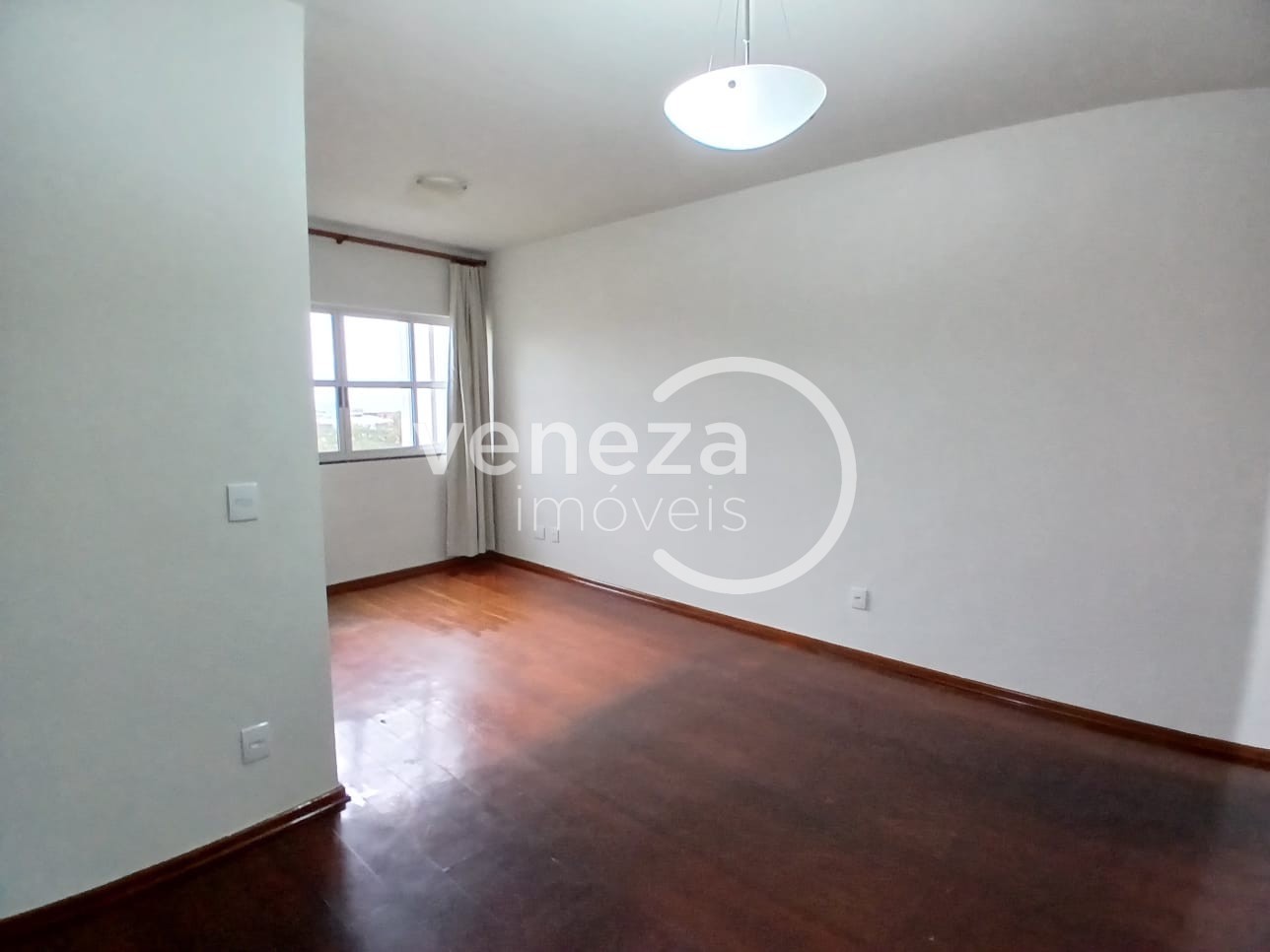 Apartamento para locação no bairro Centro de Londrina - Foto 4