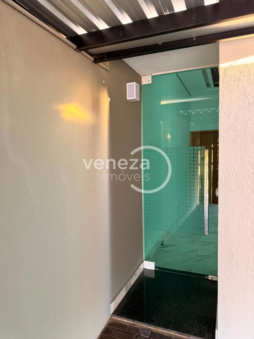 Casa Residencial para venda no bairro Jardim Prefeito Milton Me de Londrina - Foto 4