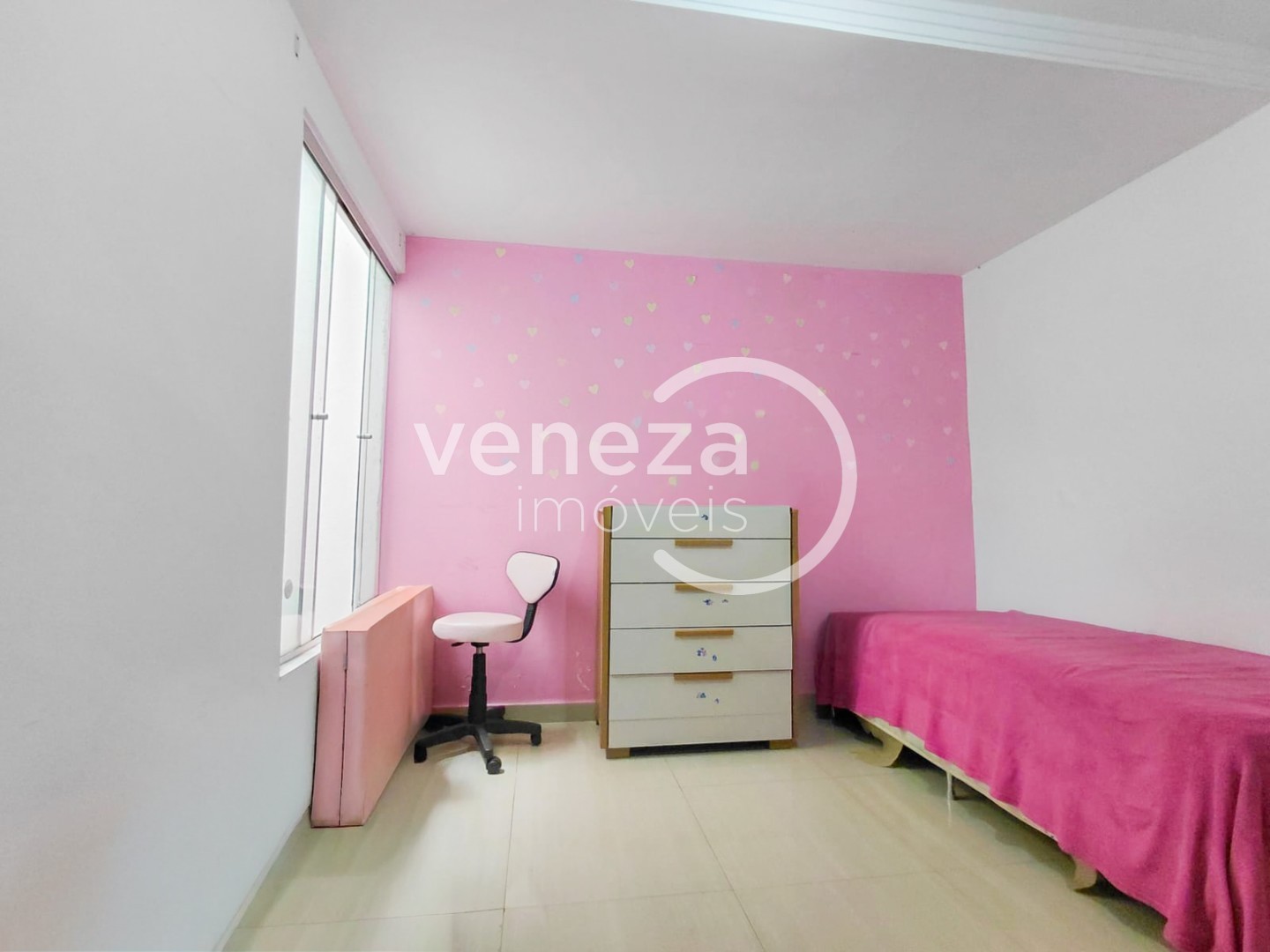 Casa Residencial para venda no bairro Armindo Guazzi de Londrina - Foto 12