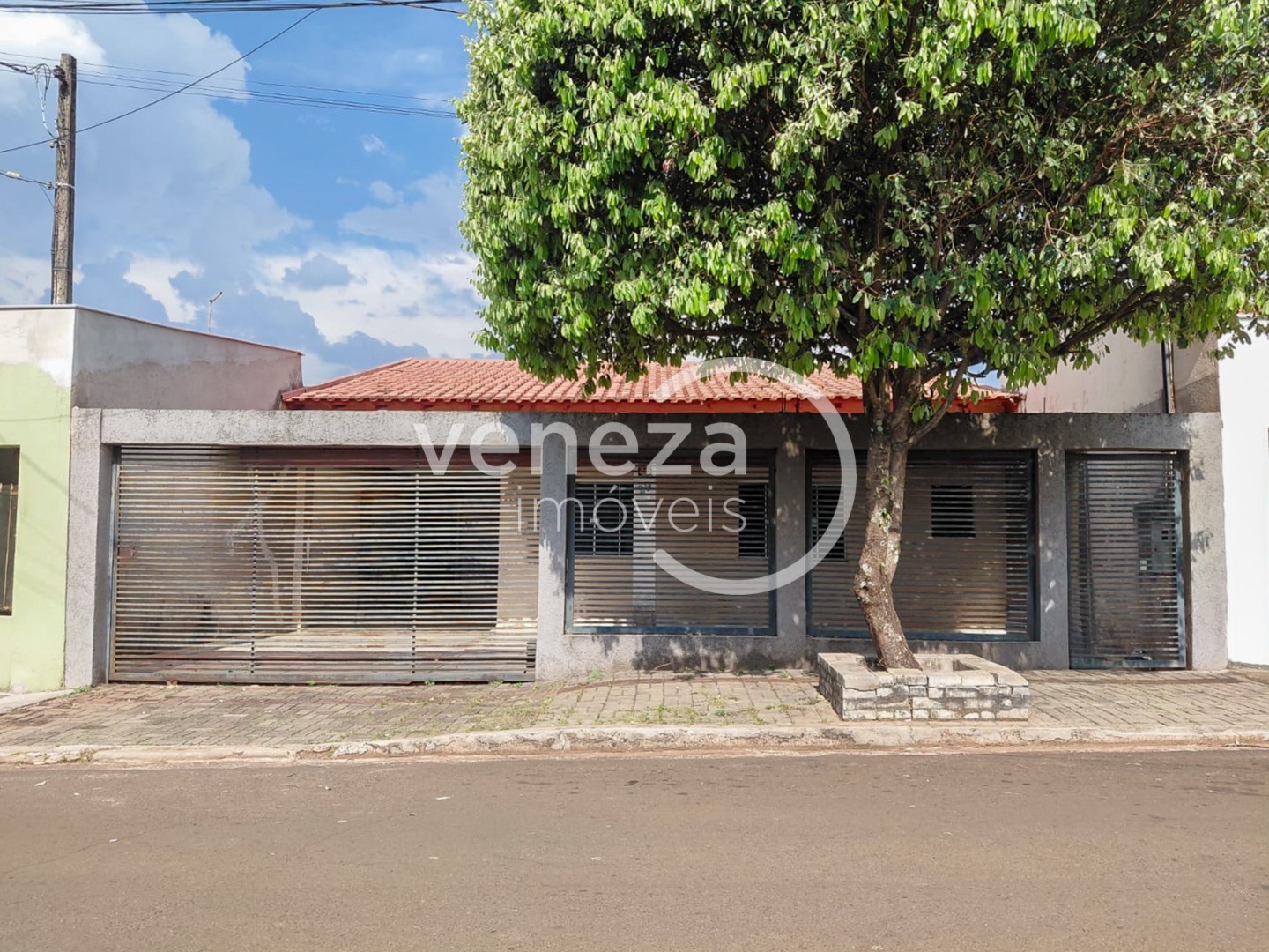 Casa Residencial para venda no Armindo Guazzi em Londrina com 120m² por R$ 400.000
