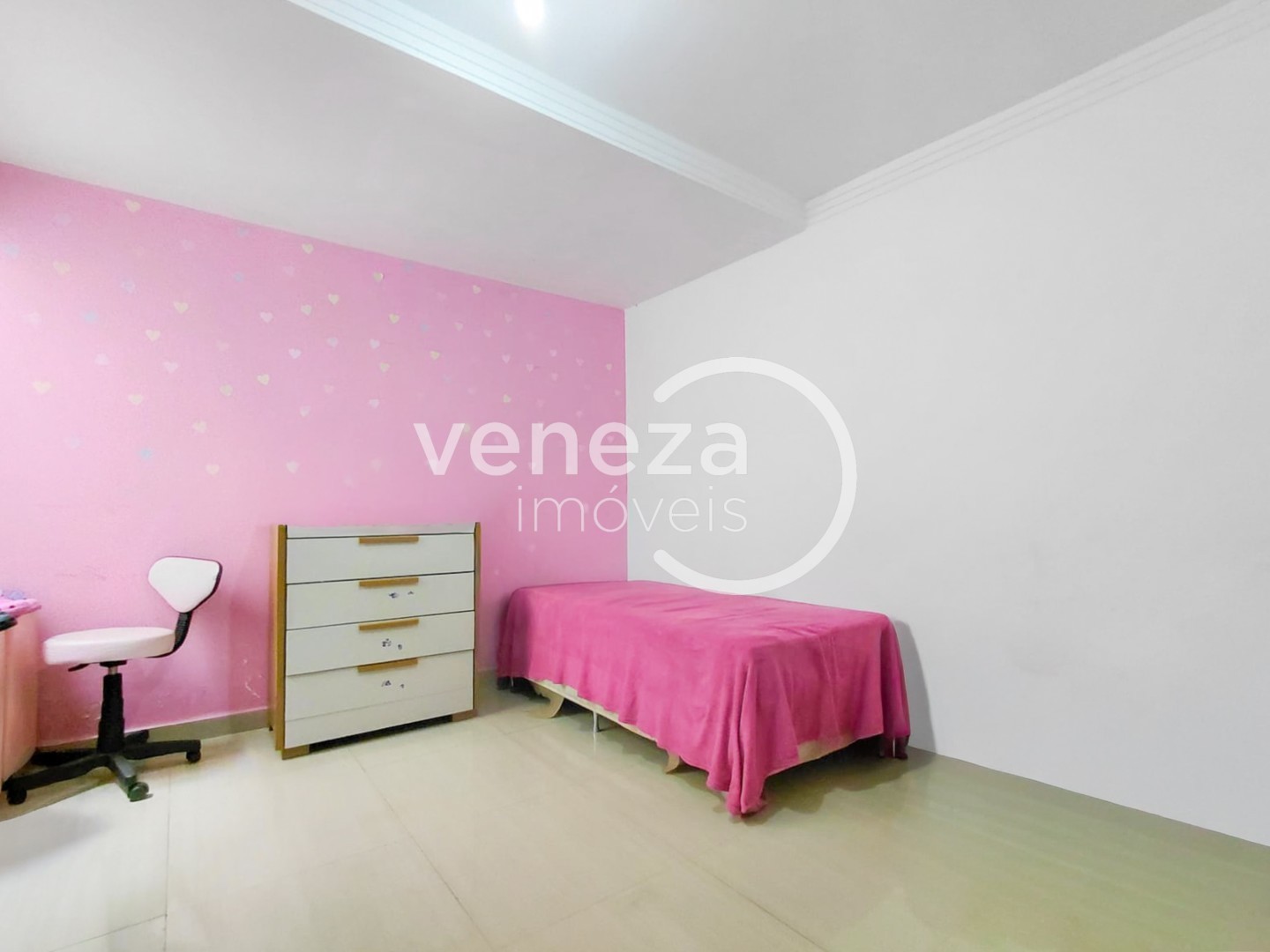 Casa Residencial para venda no bairro Armindo Guazzi de Londrina - Foto 13
