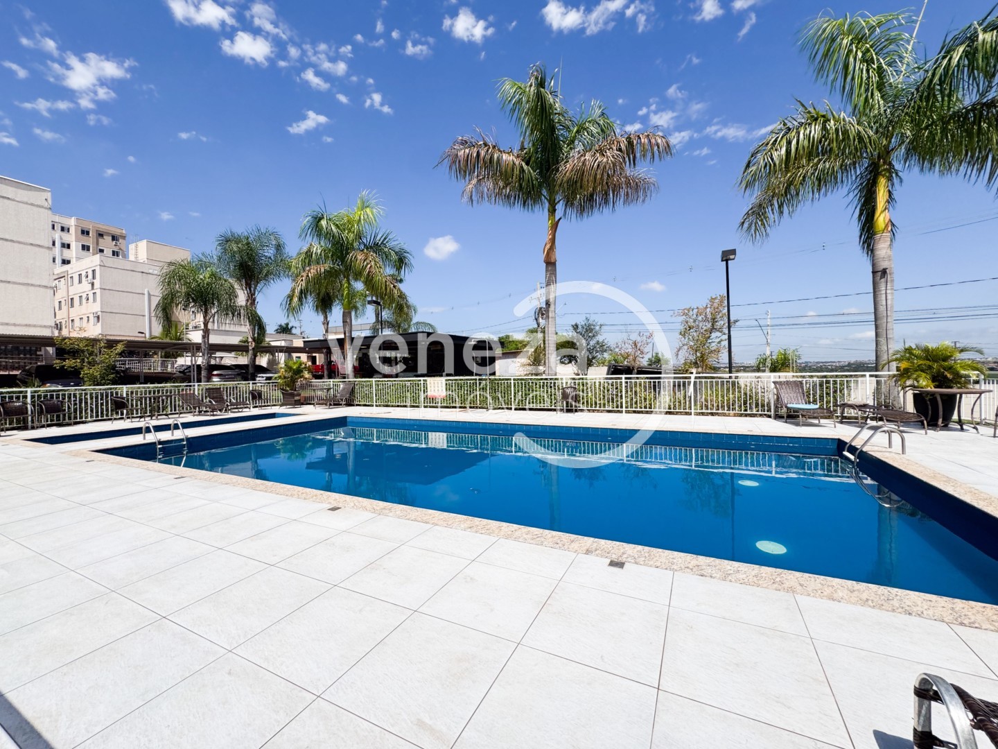 Apartamento para locação no bairro Acquaville de Londrina - Foto 22