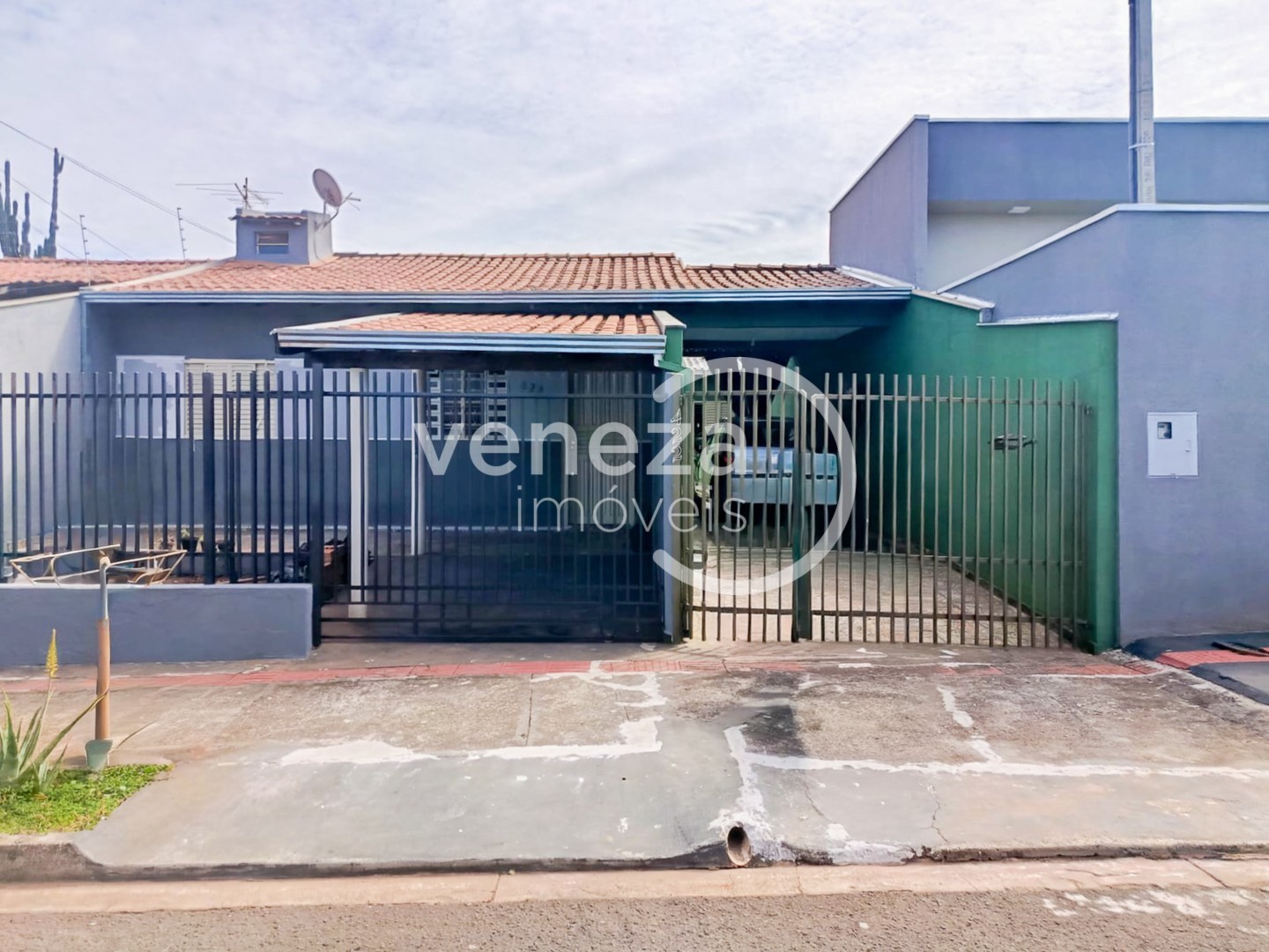 Casa Residencial para venda no Residencial Abussafe em Londrina com 92m² por R$ 500.000  - Foto 2