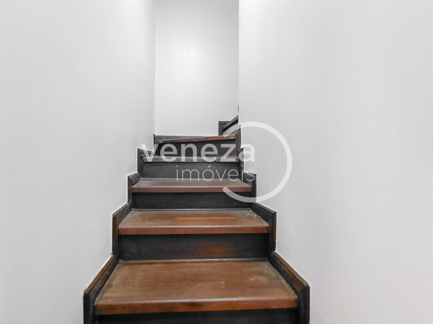 Casa Residencial para venda no bairro Jardim Tokio de Londrina - Foto 14