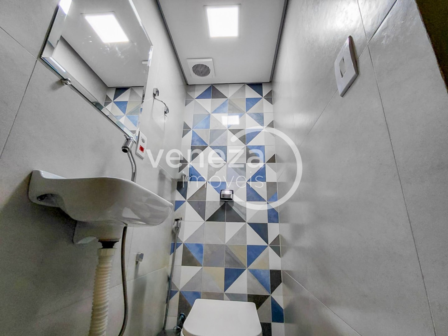 Casa Residencial para venda no bairro Jardim Tokio de Londrina - Foto 19