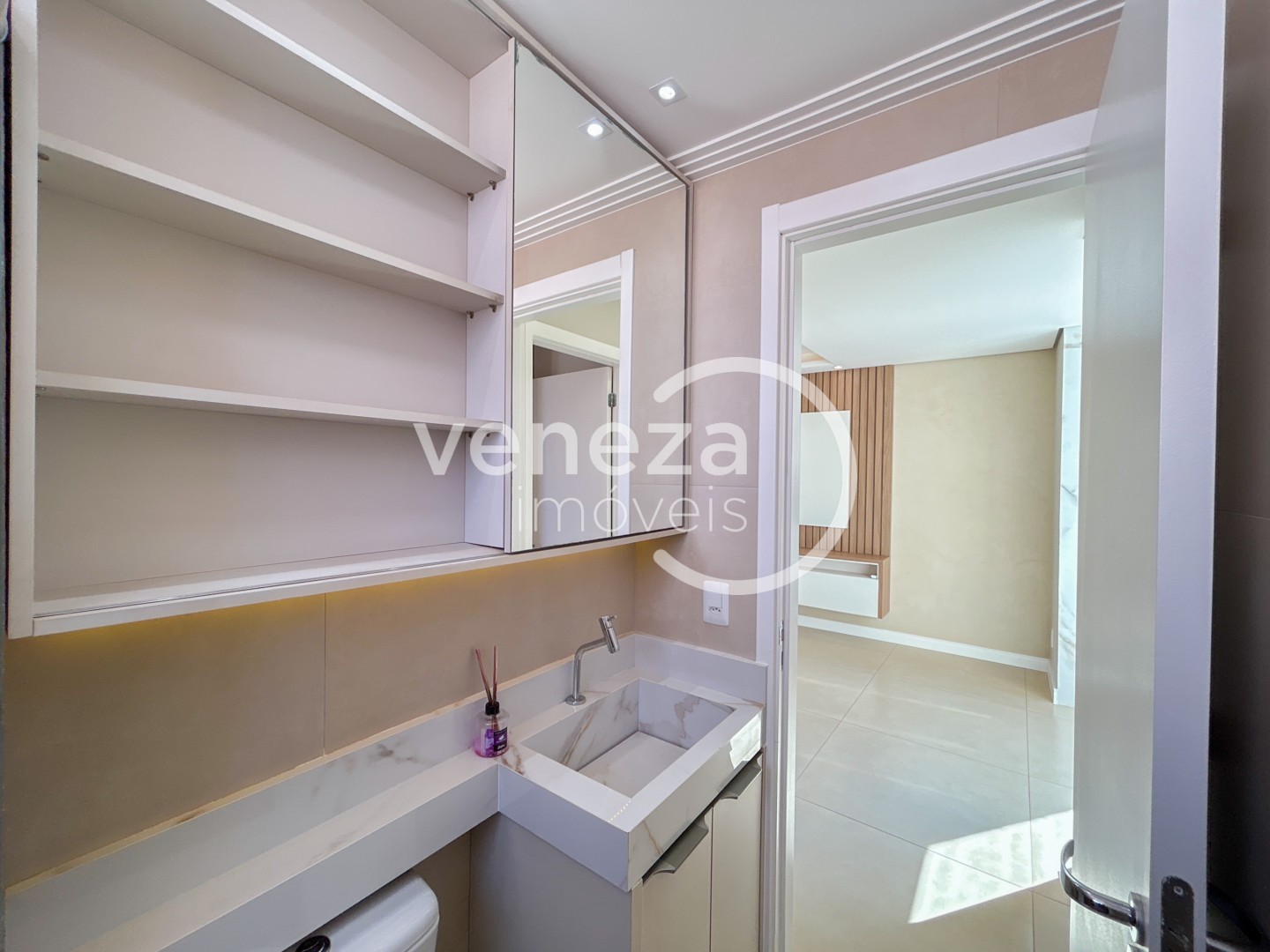 Apartamento para locação no bairro Acquaville de Londrina - Foto 15