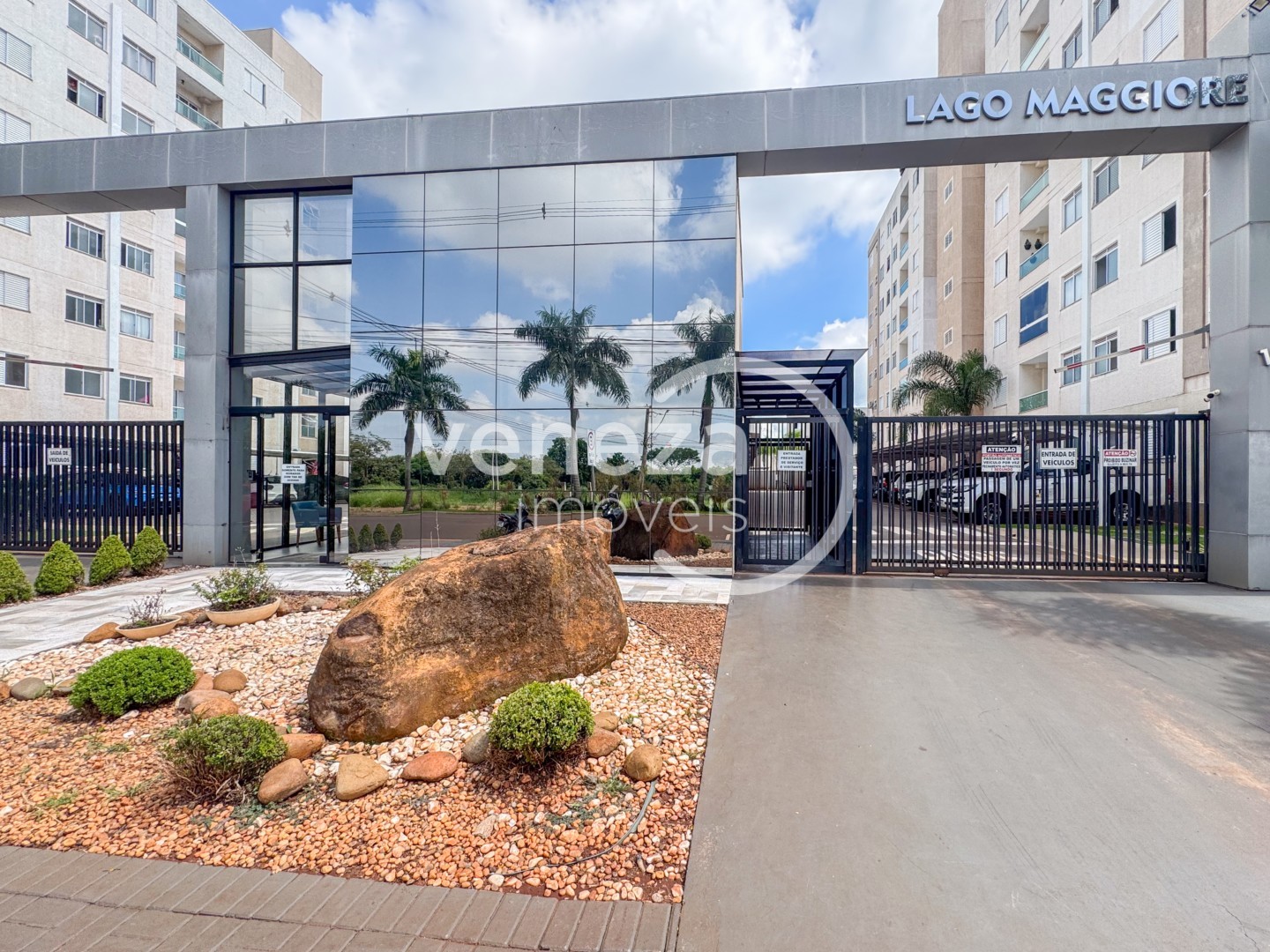 Apartamento para locacao no Acquaville em Londrina com 45,6m² por R$ 1.800