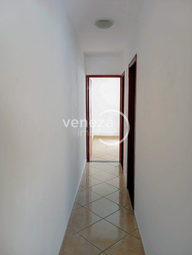 Casa Residencial para venda no bairro Residencial Abussafe II de Londrina - Foto 4