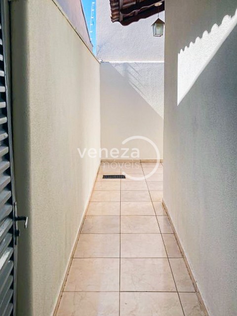 Casa Residencial para venda no bairro Residencial Abussafe II de Londrina - Foto 11