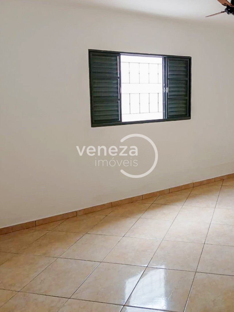 Casa Residencial para venda no bairro Residencial Abussafe II de Londrina - Foto 6