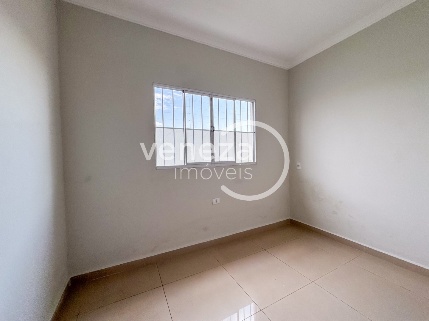 Casa Residencial para locação no bairro Columbia de Londrina - Foto 11