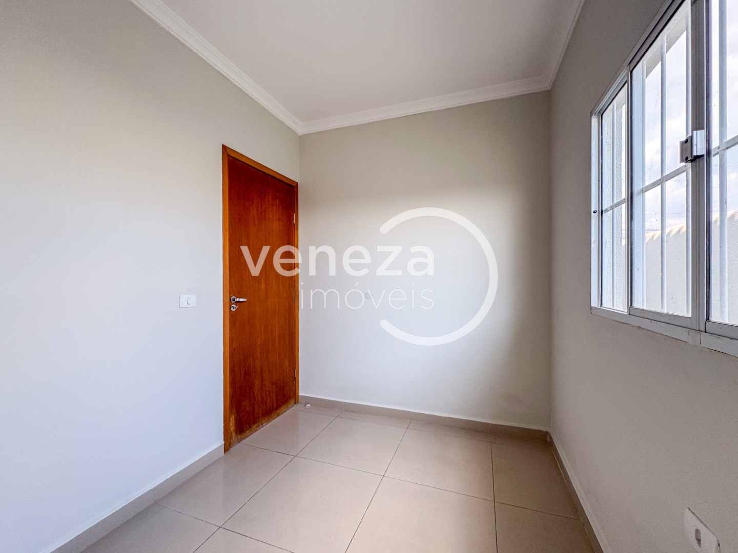 Casa Residencial para locação no bairro Columbia de Londrina - Foto 13