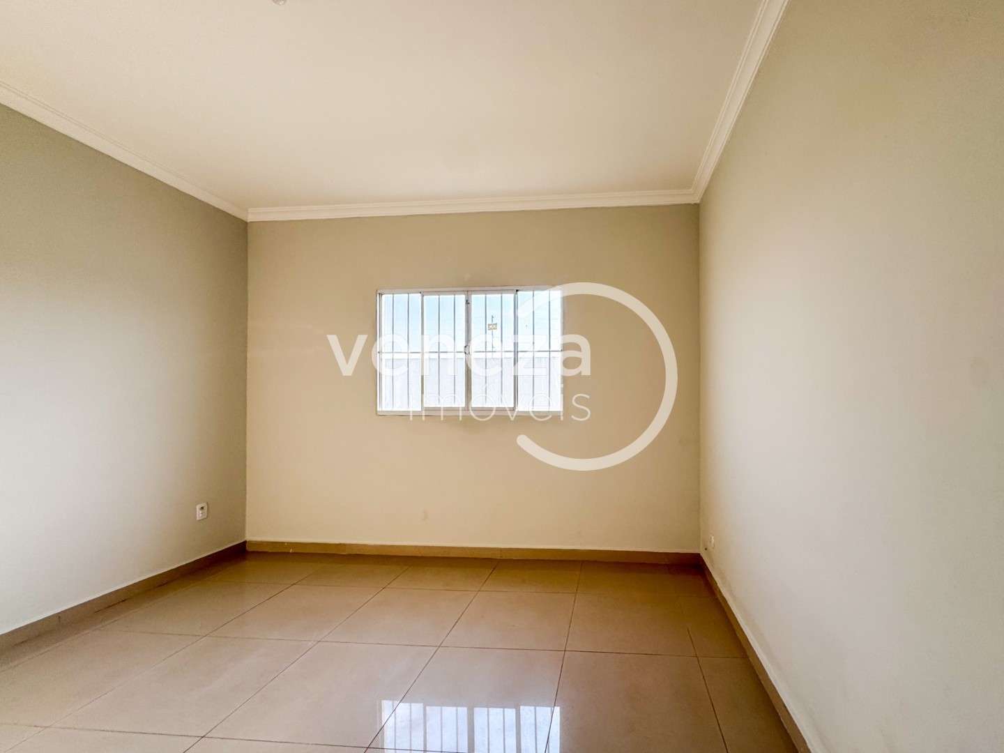 Casa Residencial para locação no bairro Columbia de Londrina - Foto 15