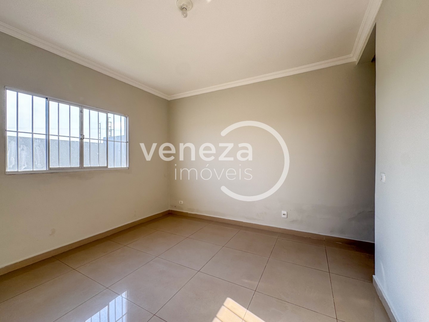 Casa Residencial para locação no bairro Columbia de Londrina - Foto 9