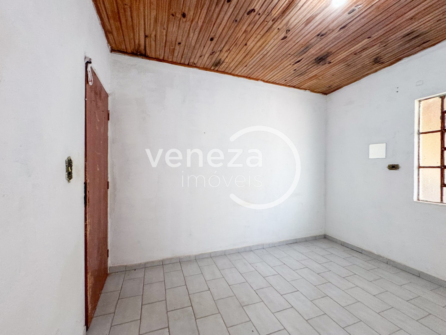 Casa Residencial para locação no bairro Sao Lourenco de Londrina - Foto 14